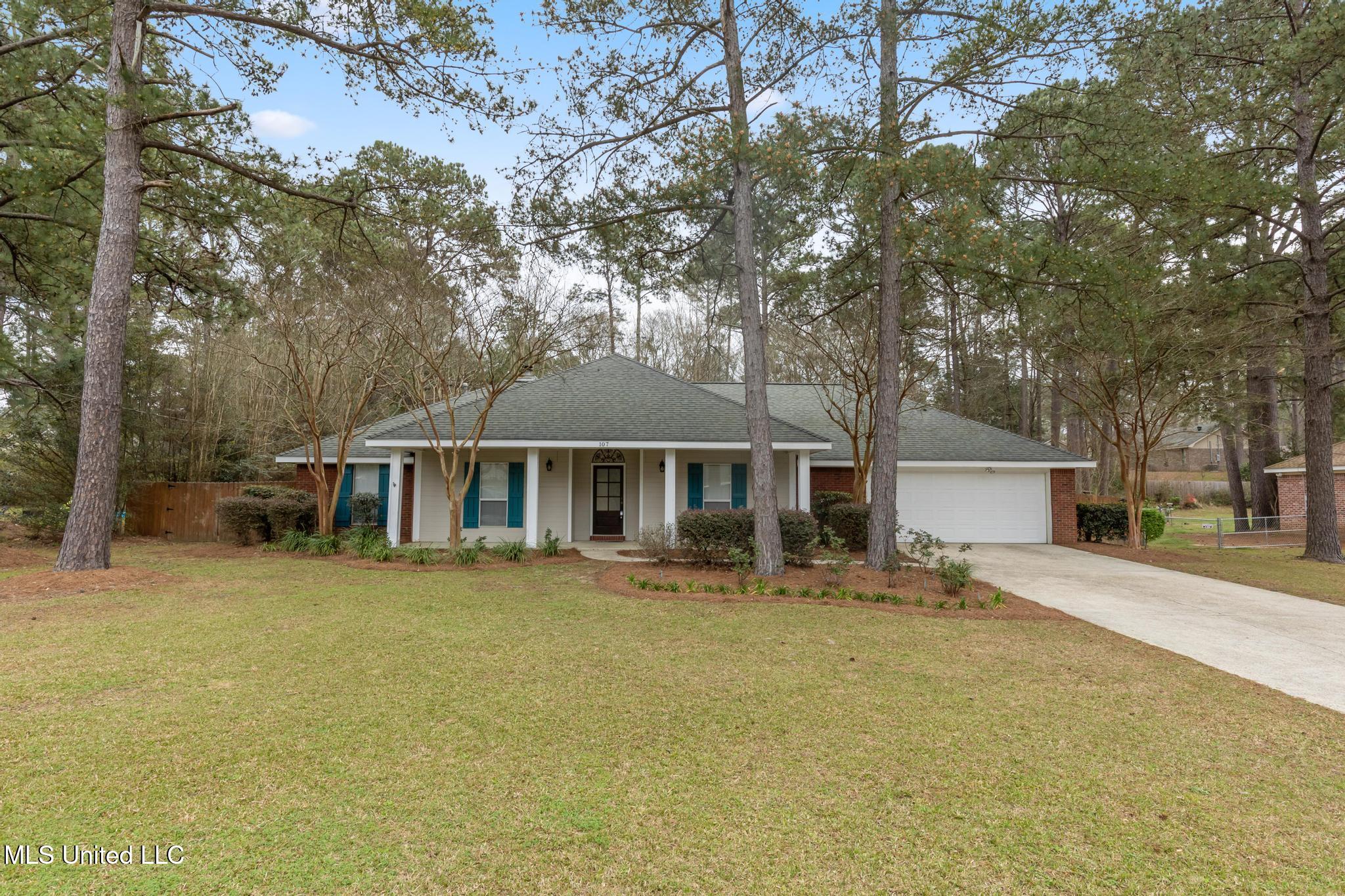 107 Pine Lane, Hattiesburg, Mississippi image 1