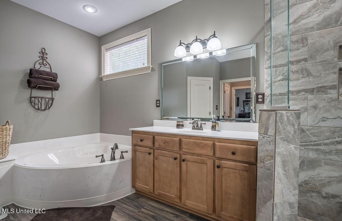 14377 Santa Fe Drive, Olive Branch, Mississippi image 13