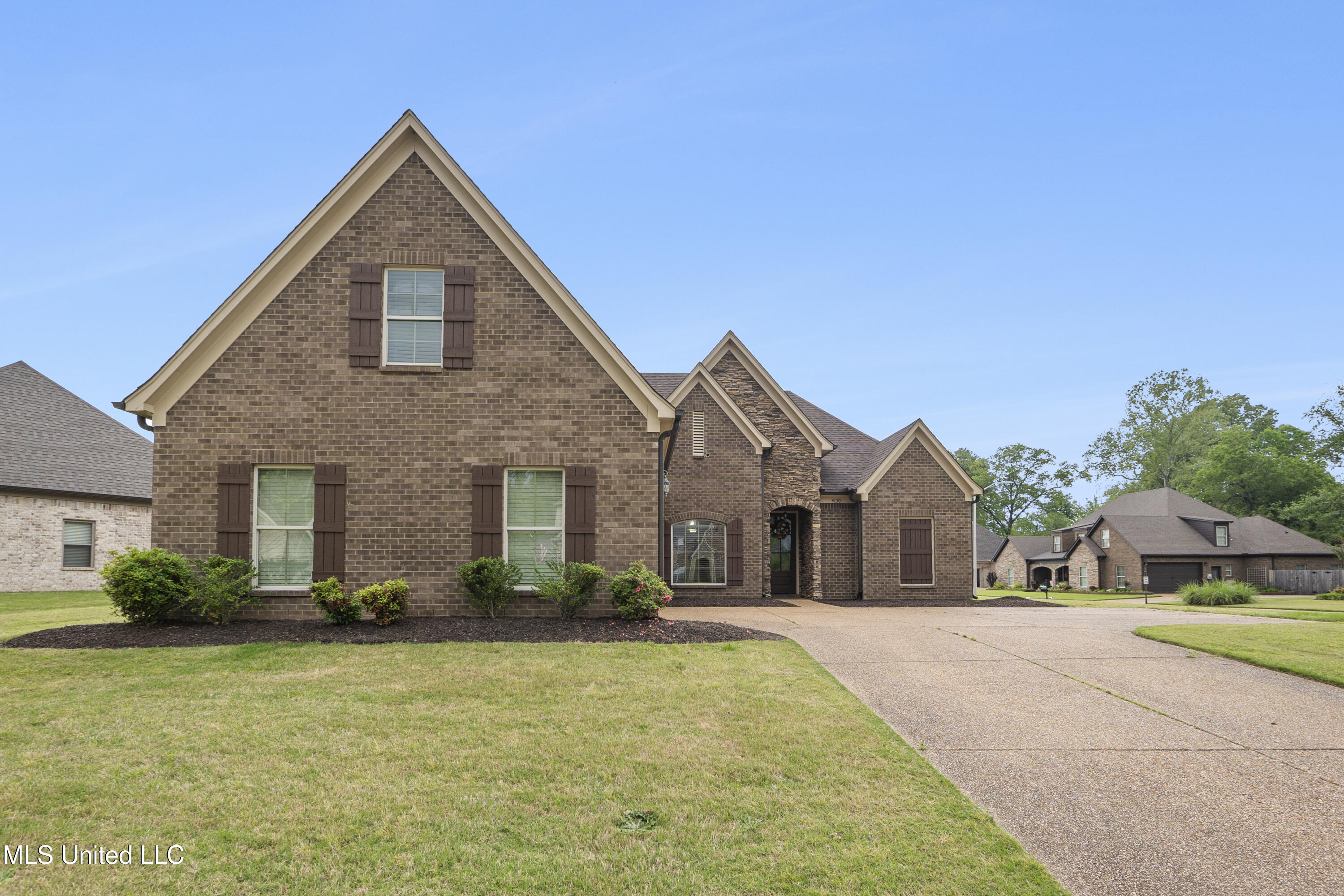 4130 Aberleigh Lane, Olive Branch, Mississippi image 3