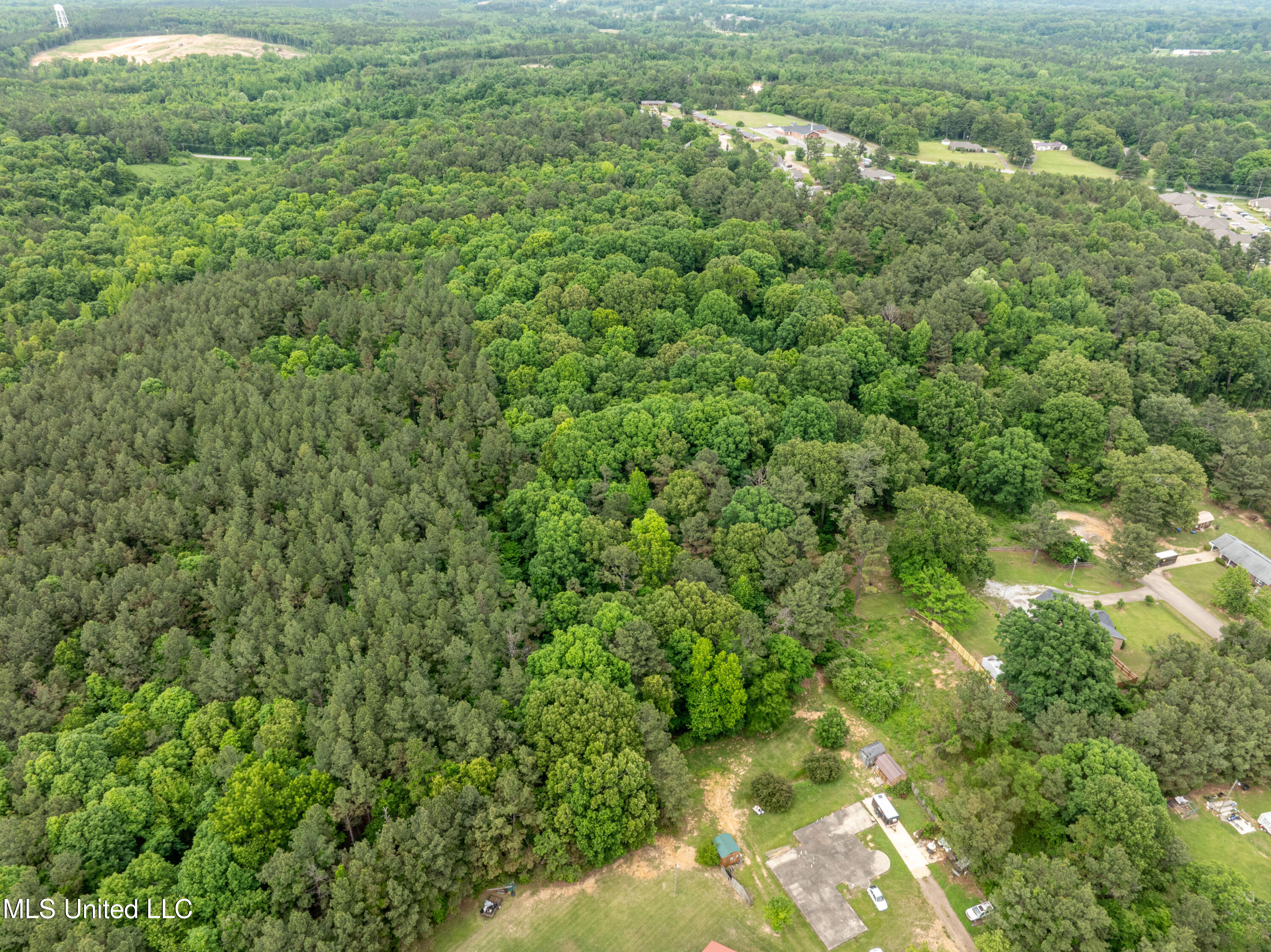 Mcmillan, Holly Springs, Mississippi image 13