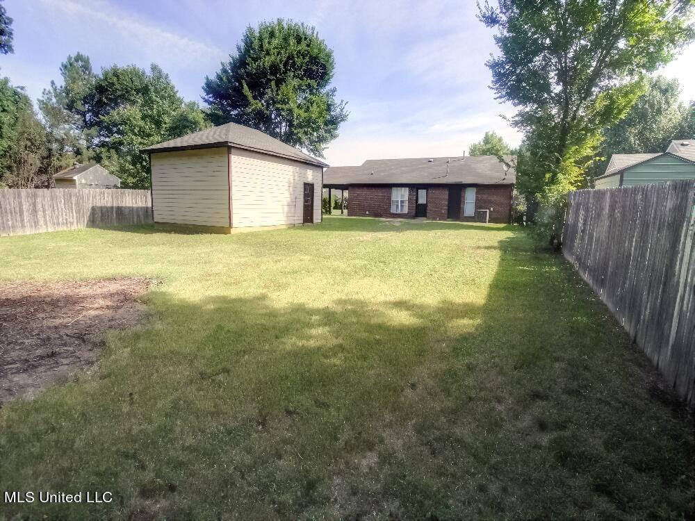 10435 S Kristen Drive, Olive Branch, Mississippi image 22