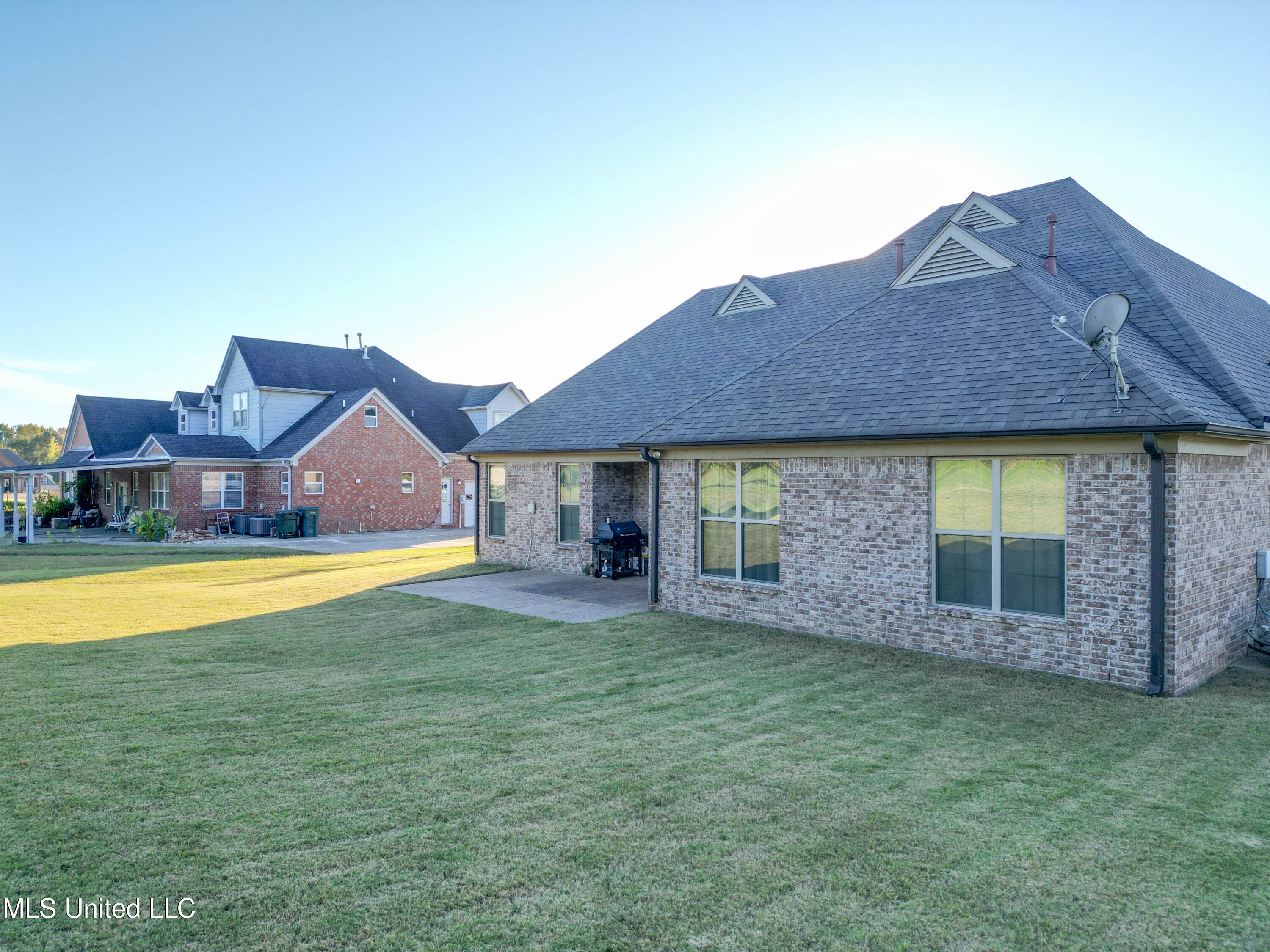 4894 Nelson Drive, Southaven, Mississippi image 7