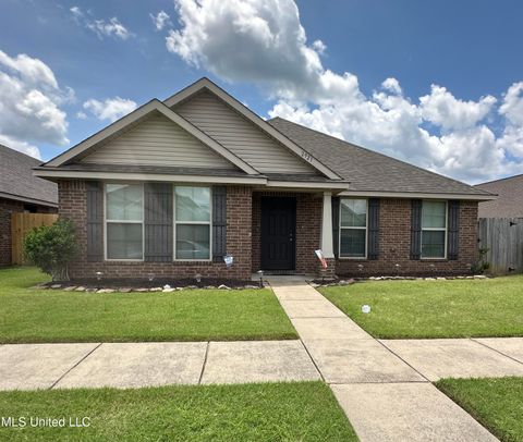 Single Family Residence in Southaven MS 2921 Hartland.jpg