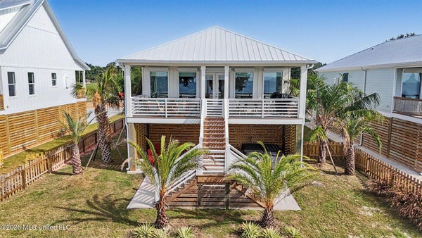534 BEACH DR, GULFPORT, MS 39507 - Image bb75ea43d28e24a6210d0ca360c1f7d2/2999167655
