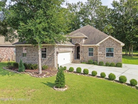 Homes For Sale - 24628 Knollwood Drive<br/> Pass Christian, MS 39571