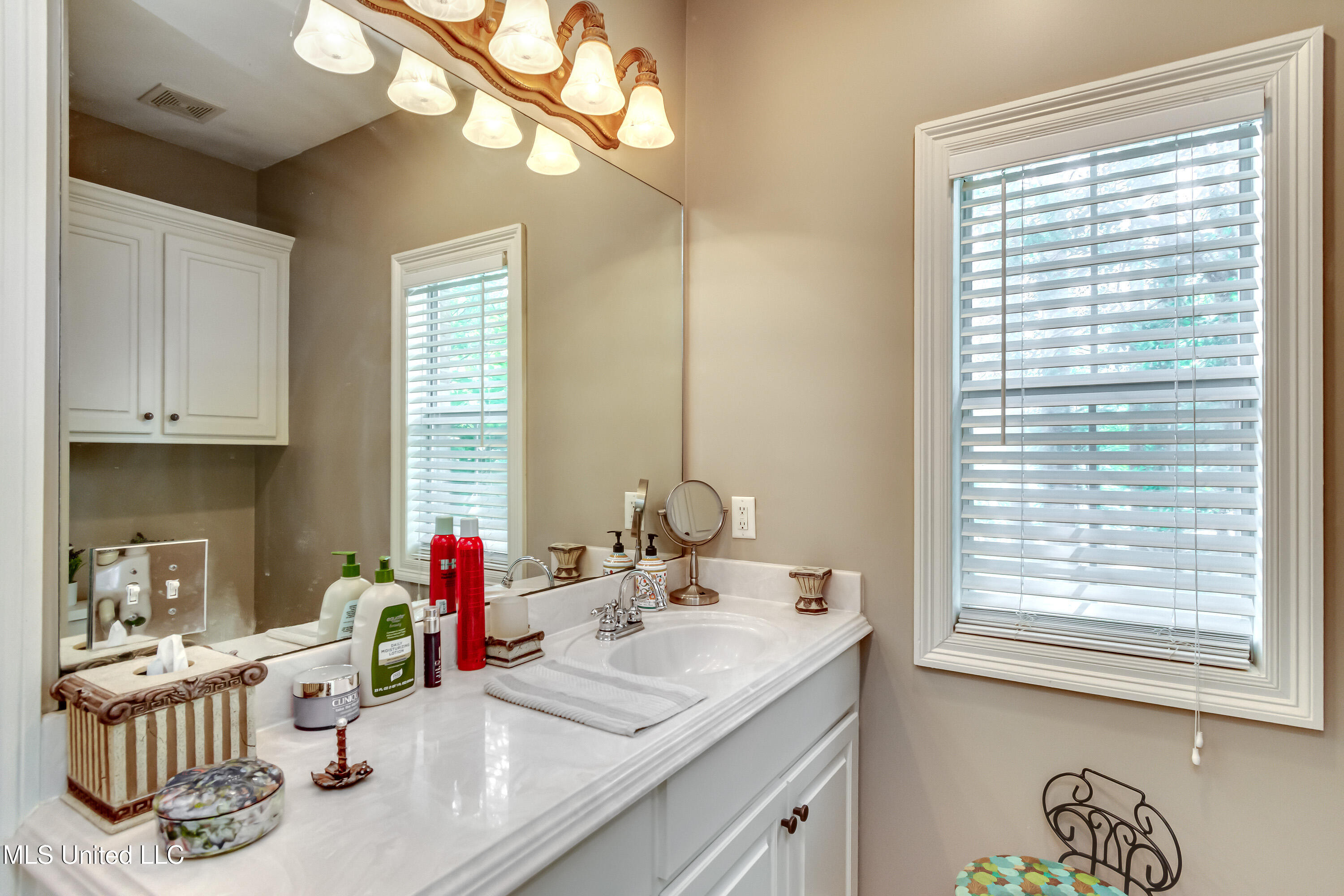 345 Lakeshore Drive, Madison, Mississippi image 44