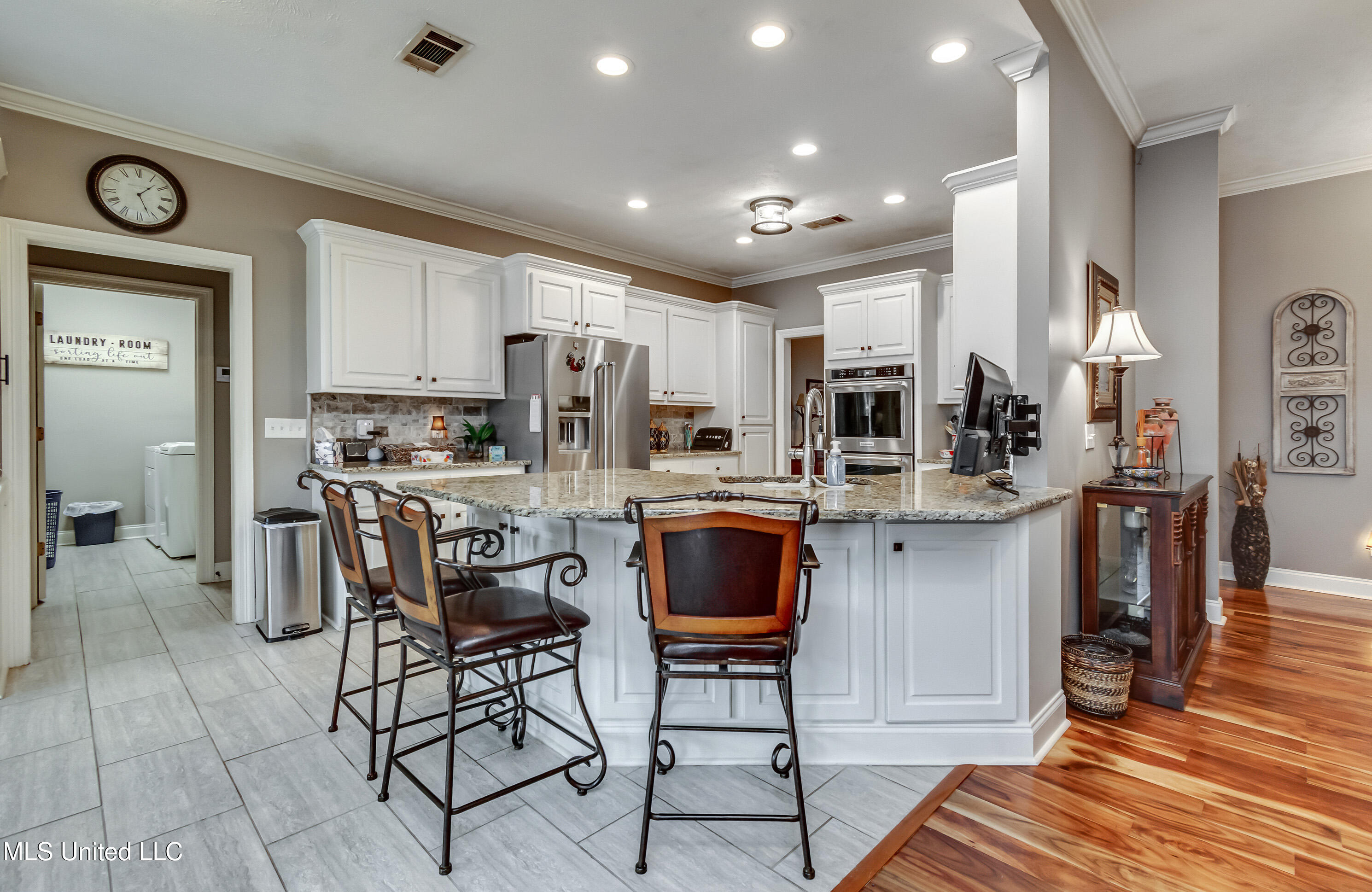 345 Lakeshore Drive, Madison, Mississippi image 14