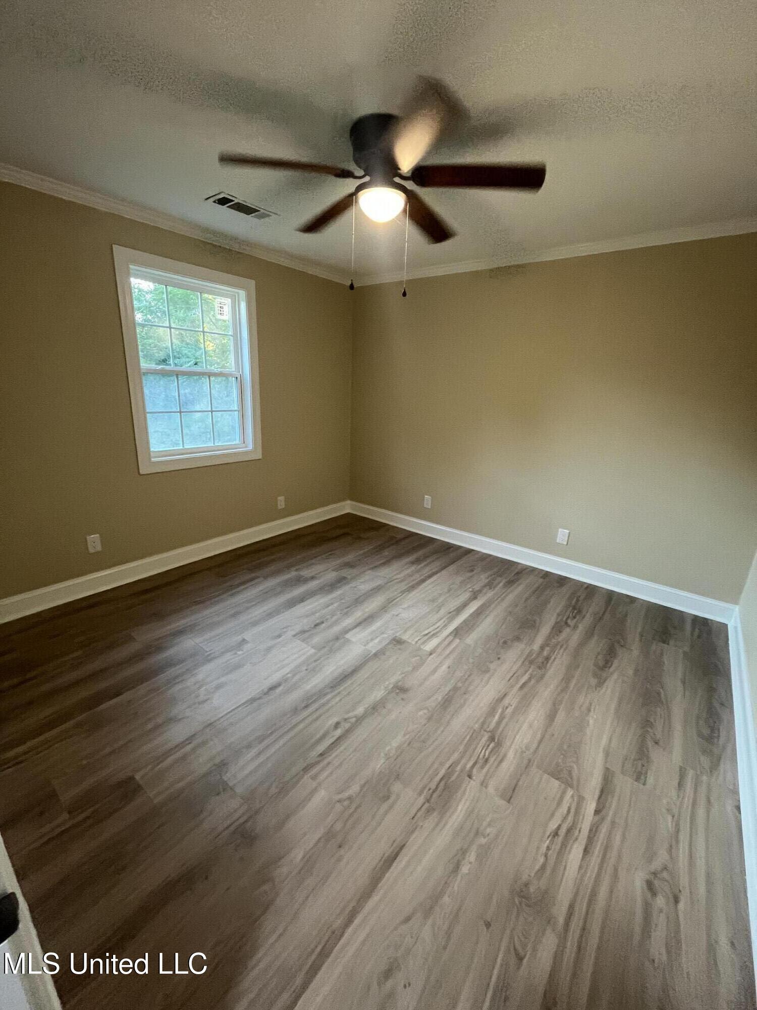 1463 Irby Street, Greenville, Mississippi image 7
