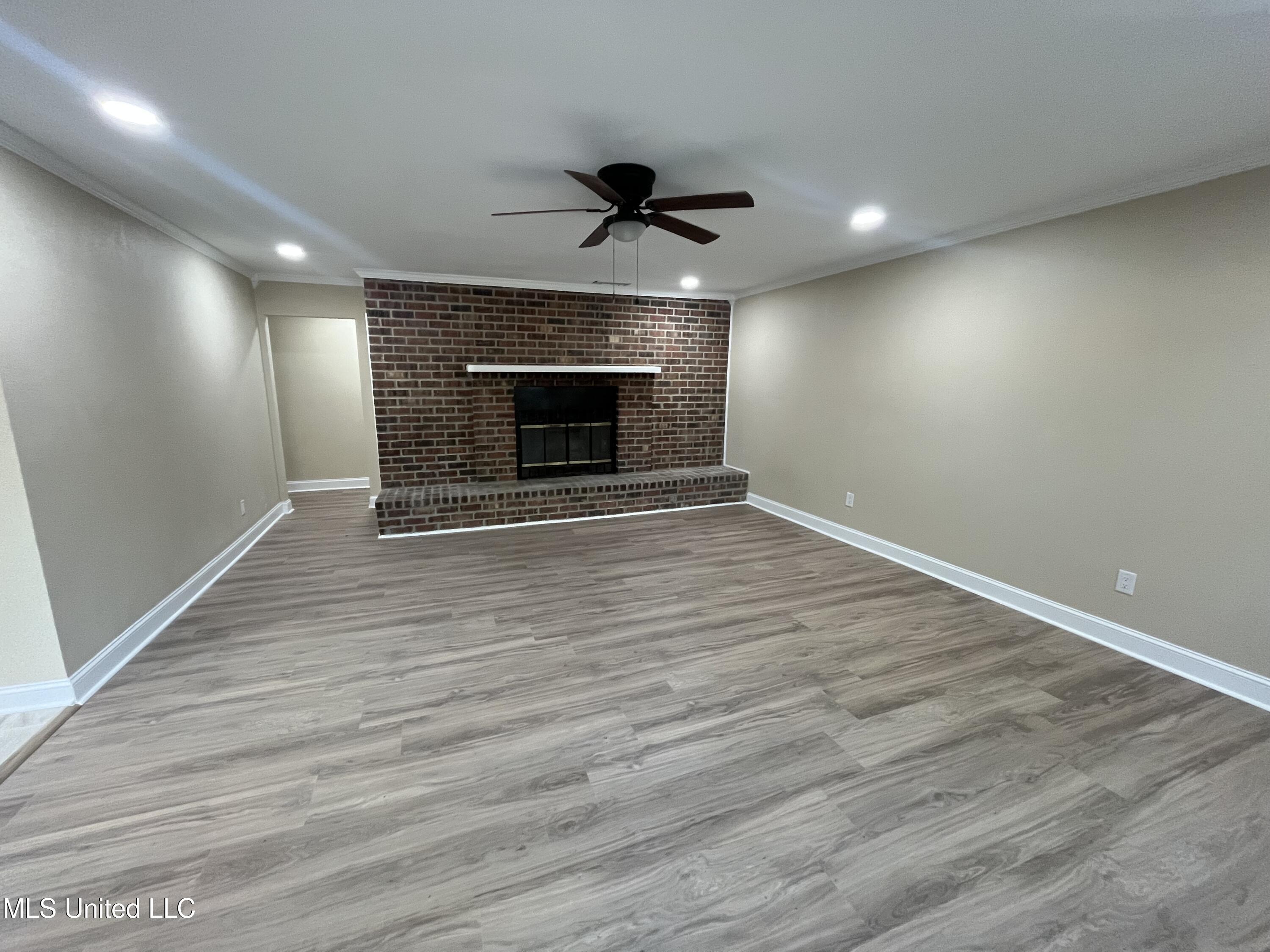 1463 Irby Street, Greenville, Mississippi image 2