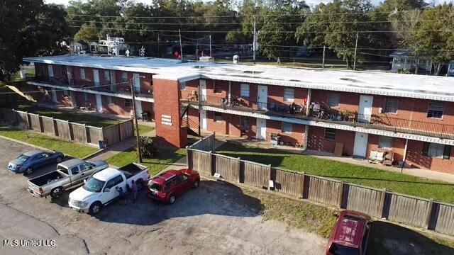 Biloxi, Mississippi 39530, United States, 2 Bedrooms Bedrooms, ,1 BathroomBathrooms,Residential,Pending,126864