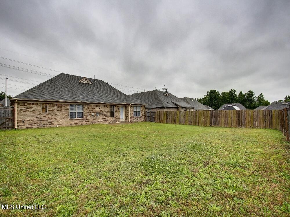 8669 Smith Ranch Drive, Southaven, Mississippi image 18