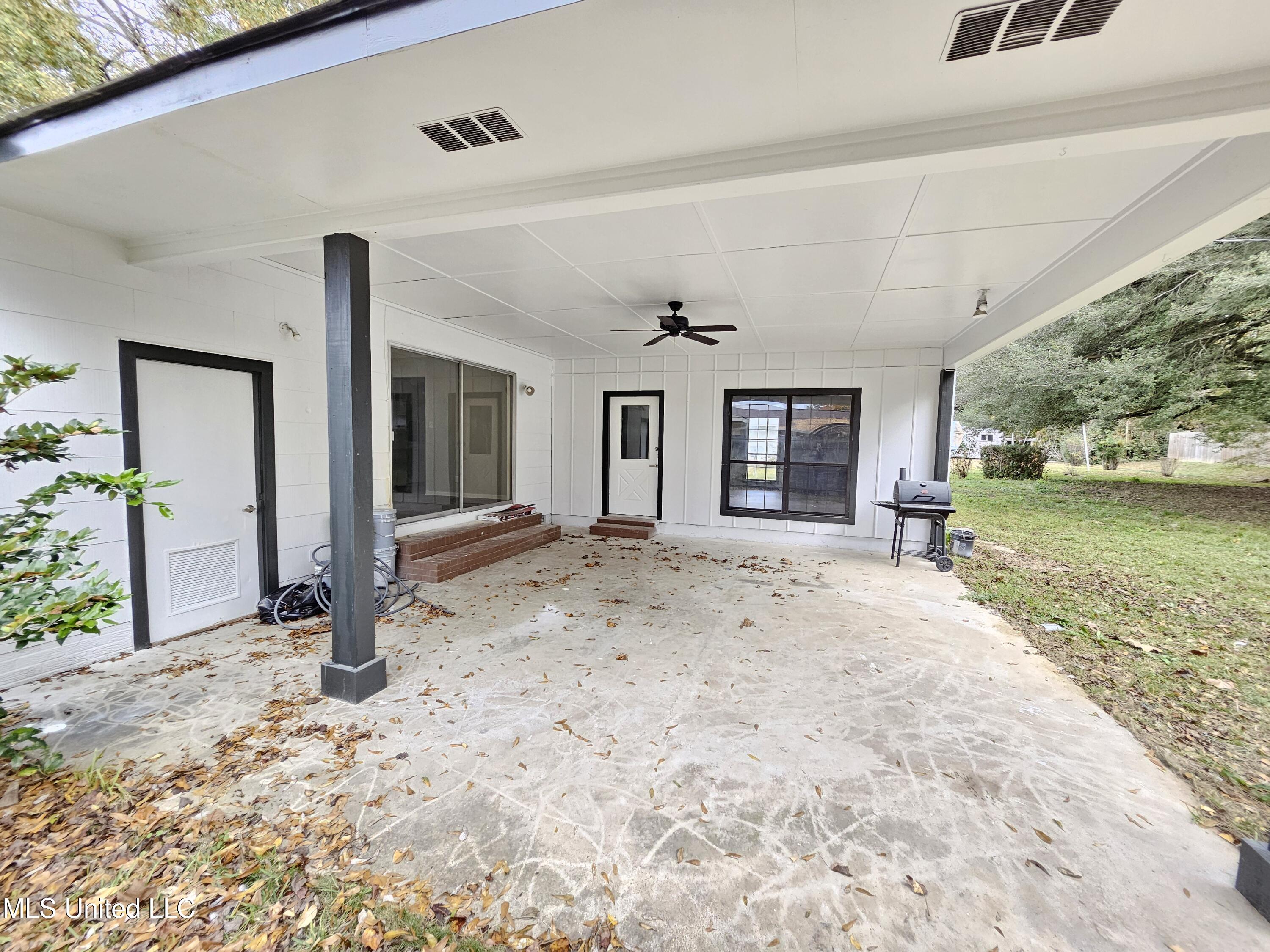 2112 Country Club Drive, Yazoo City, Mississippi image 22