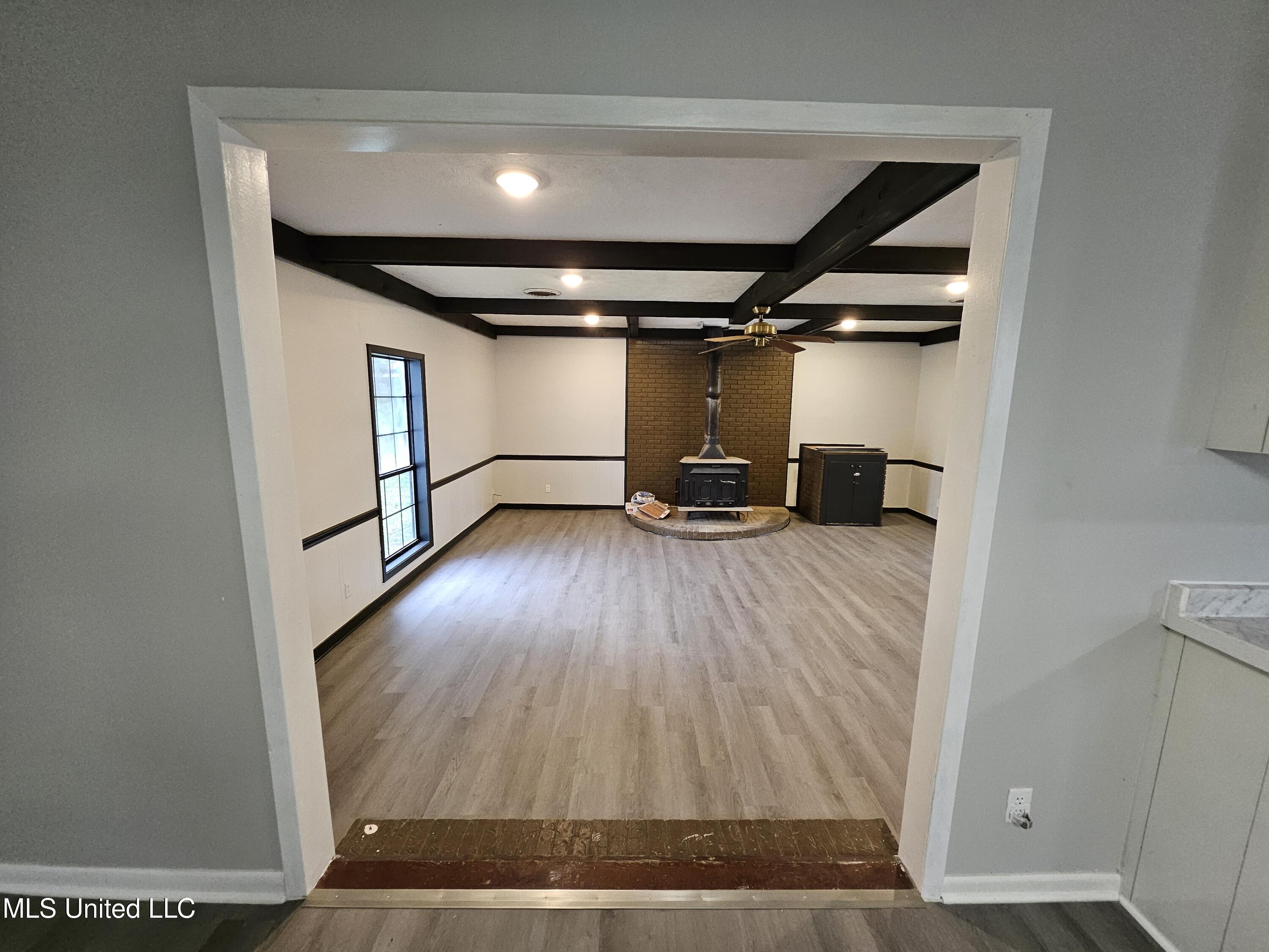 2112 Country Club Drive, Yazoo City, Mississippi image 11