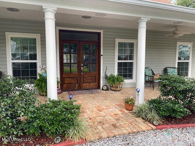 112 Bienville Drive, Waveland, Mississippi image 4