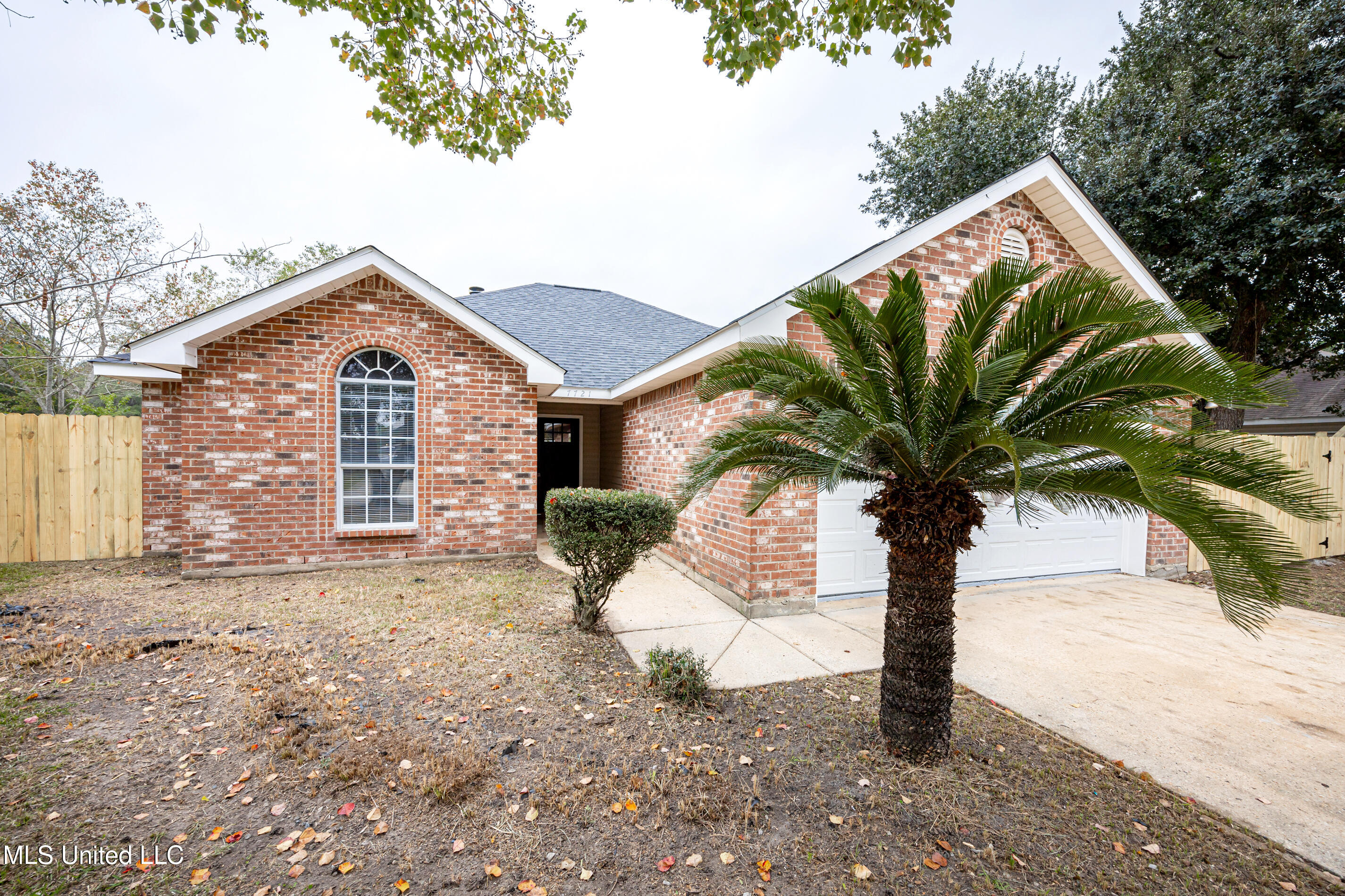 7721 Falcon Circle, Ocean Springs, Mississippi image 2