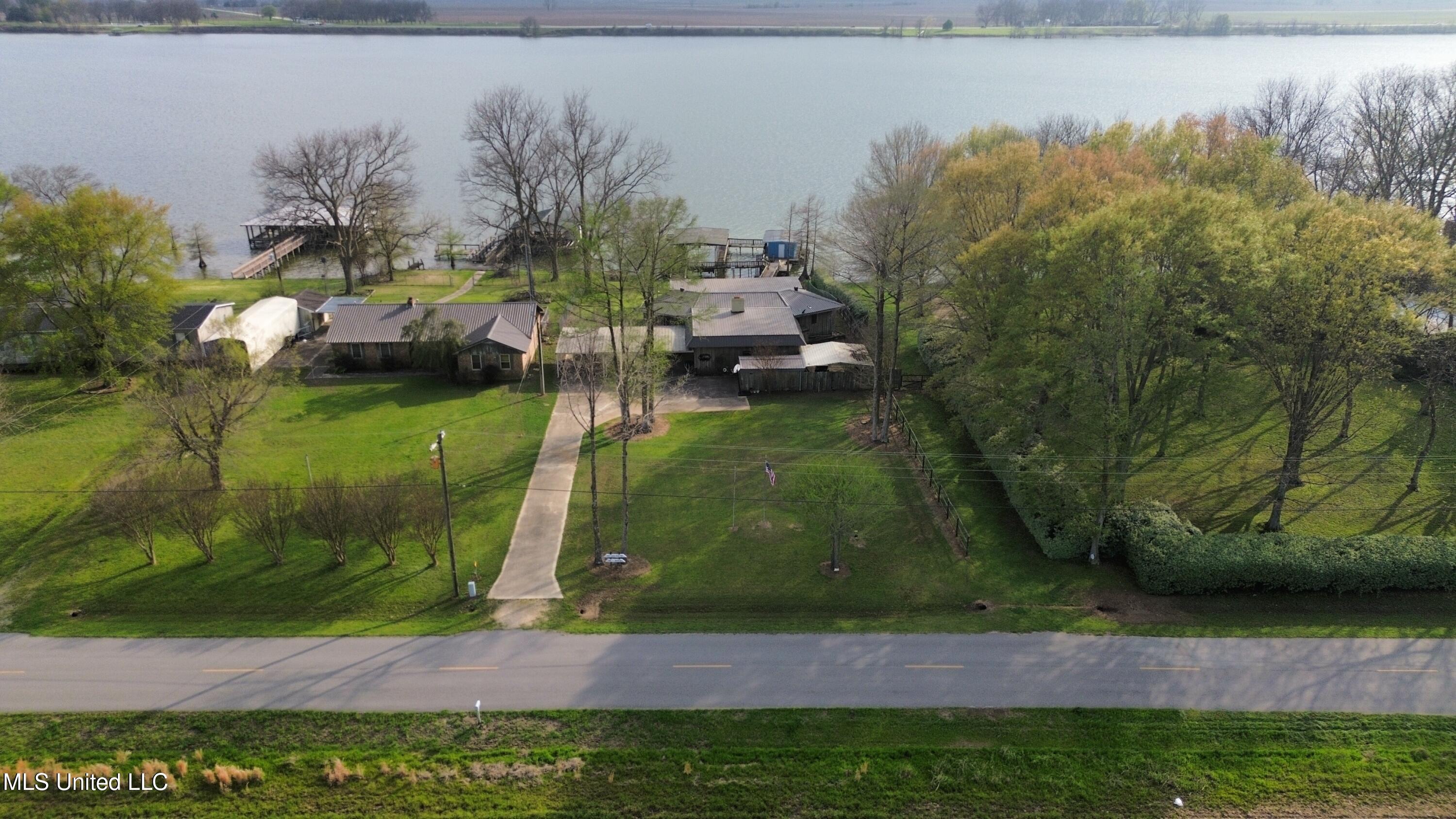 1181 Lakehall Road, Lake Village, Arkansas image 32