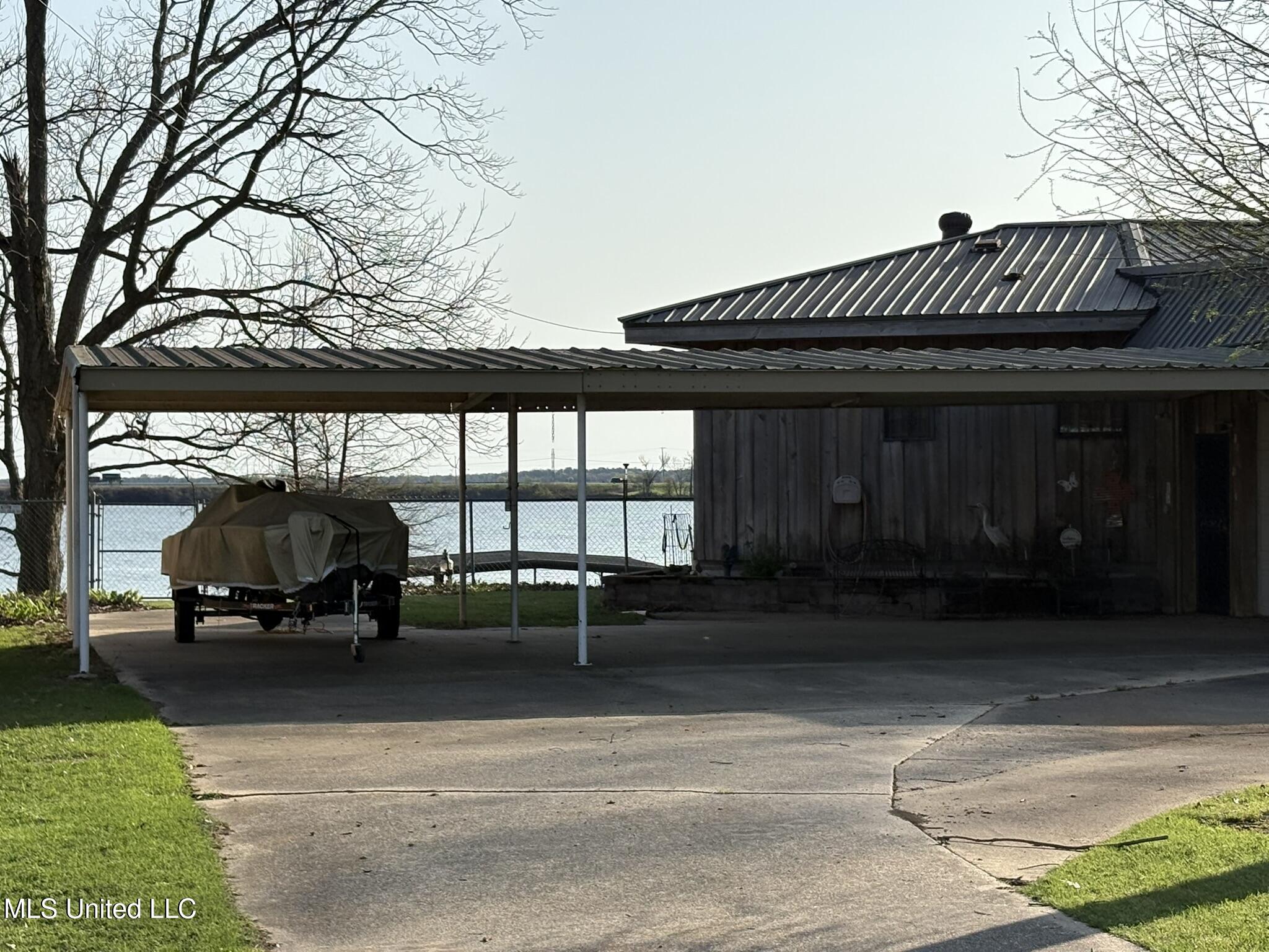 1181 Lakehall Road, Lake Village, Arkansas image 5