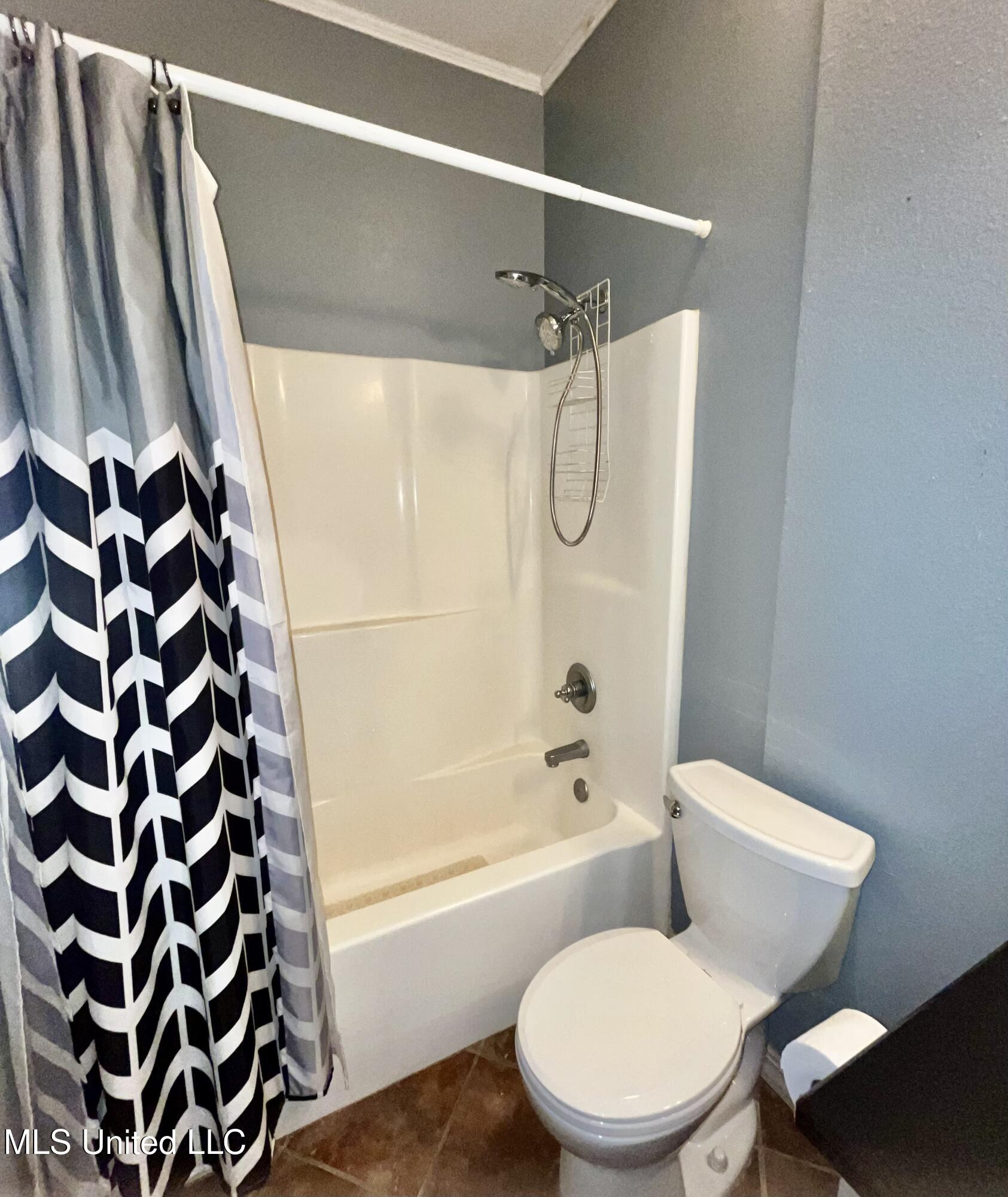 142 Pine Grove Avenue, Biloxi, Mississippi image 19