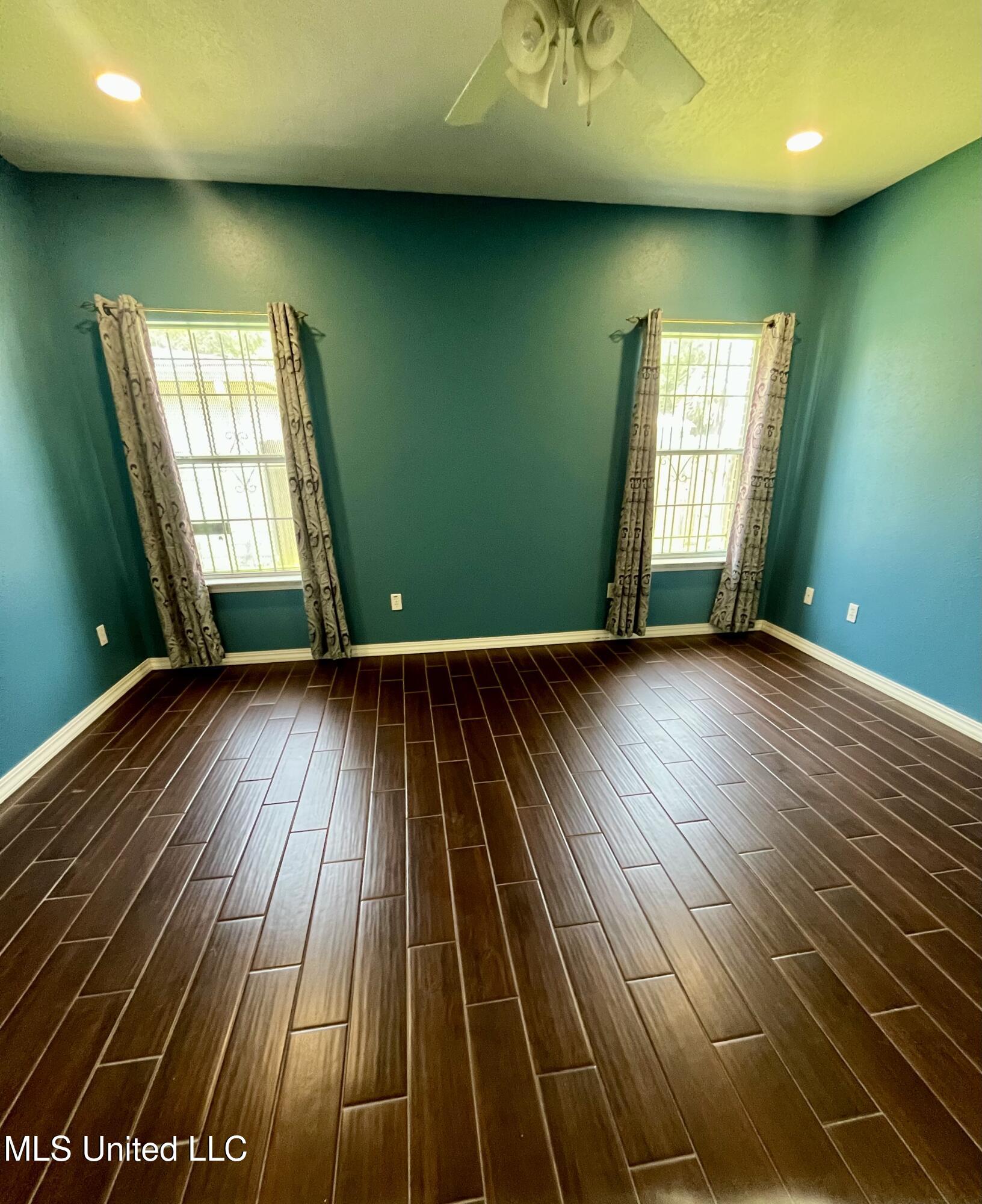 142 Pine Grove Avenue, Biloxi, Mississippi image 24