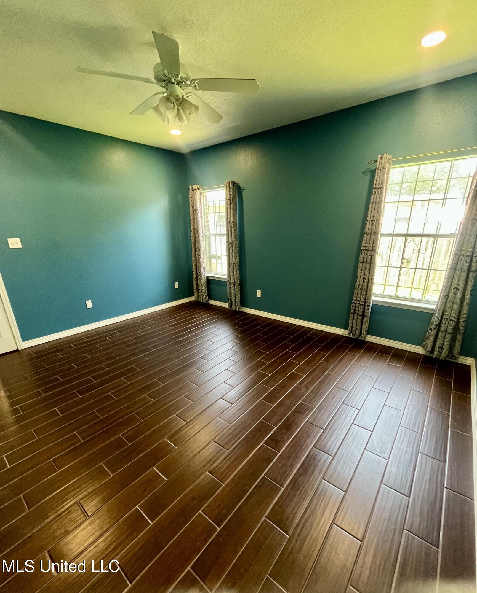 142 Pine Grove Avenue, Biloxi, Mississippi image 23