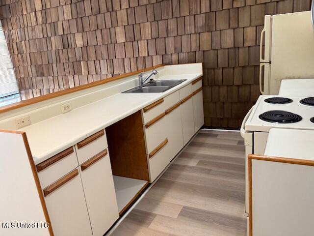 828 Oakleigh Avenue #17, Gulfport, Mississippi image 2