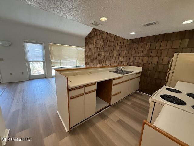 828 Oakleigh Avenue #17, Gulfport, Mississippi image 3