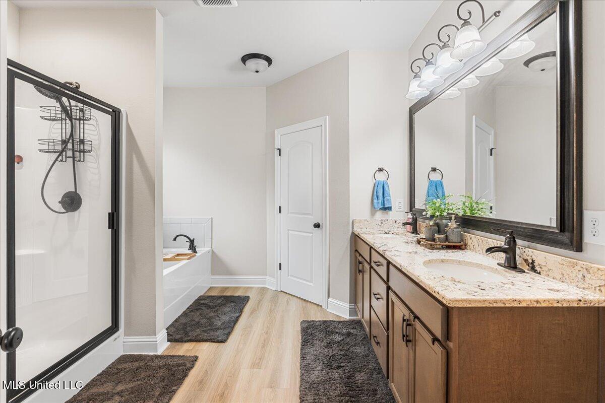 1029 Castine Pointe Boulevard, Long Beach, Mississippi image 12
