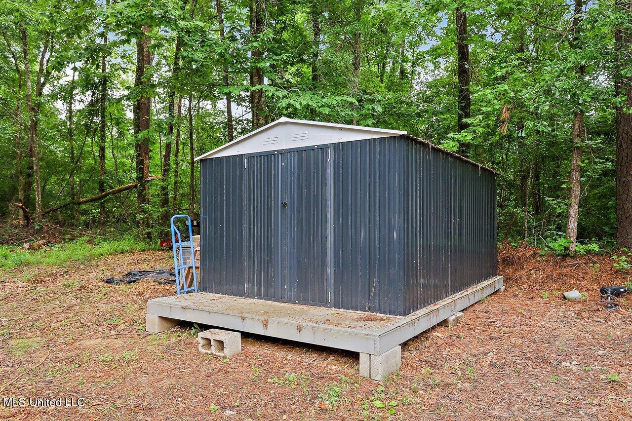 138 Wesley Street, Florence, Mississippi image 42