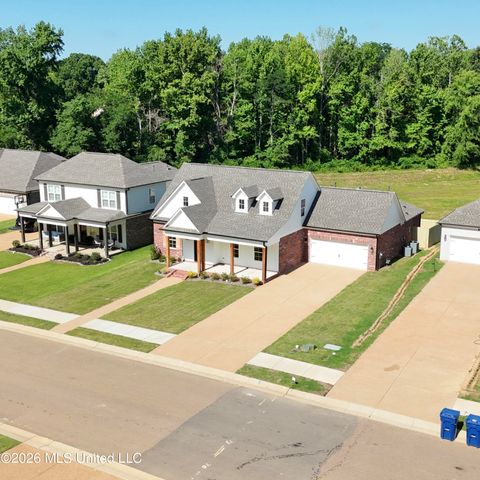 Homes For Sale - 1347 Creekside Lane<br/> Hernando, MS 38632