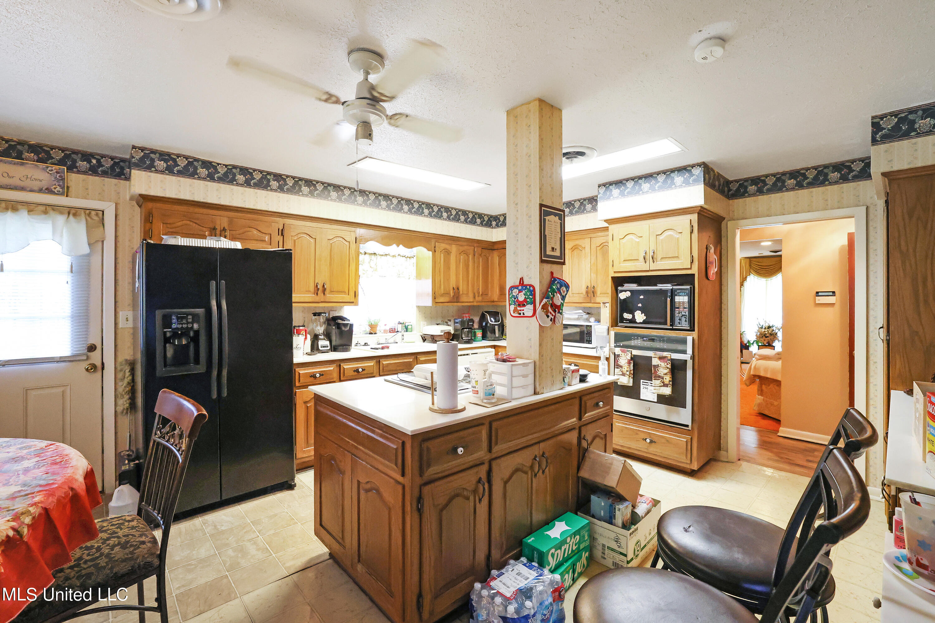 5856 Medallion Drive, Jackson, Mississippi image 7