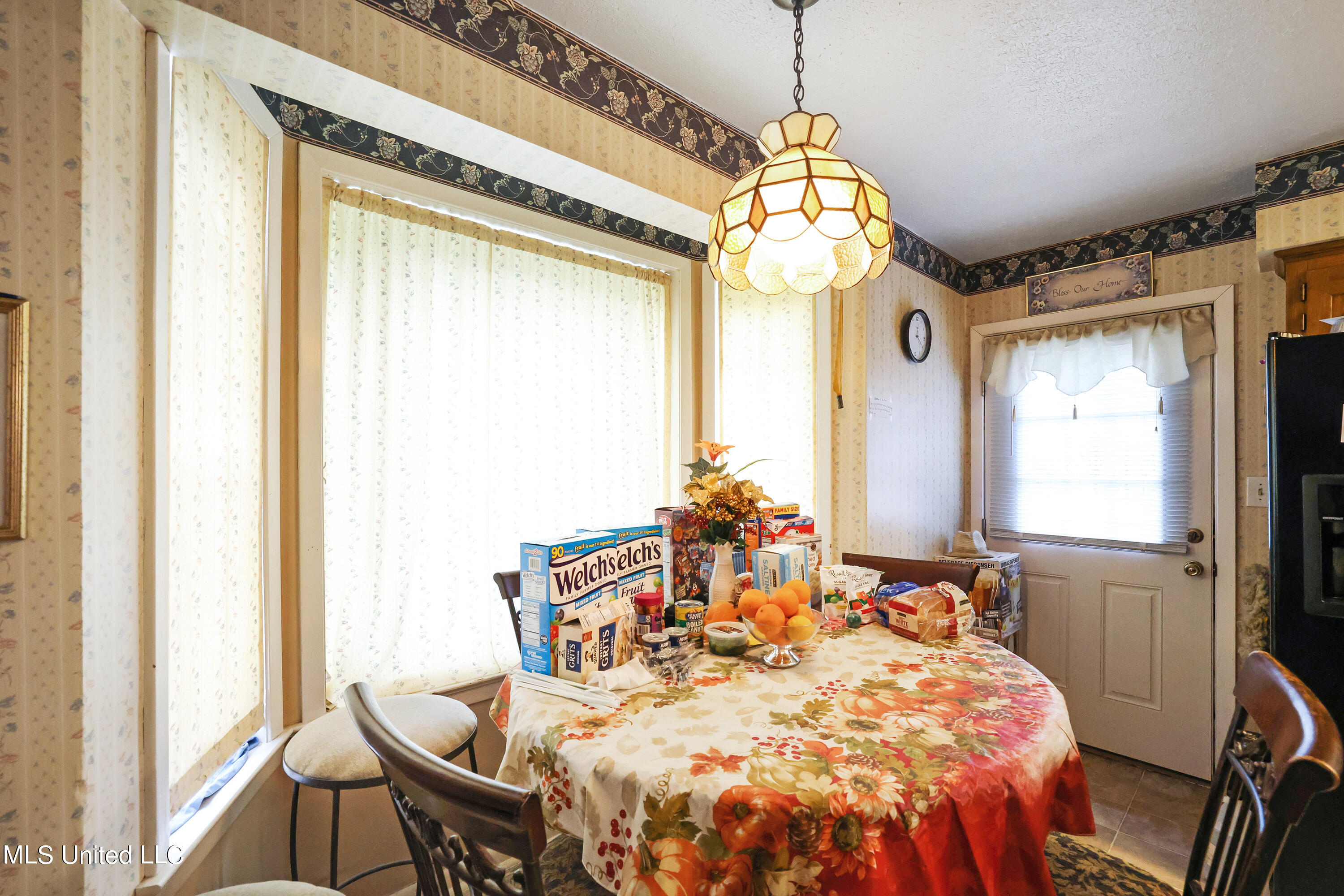5856 Medallion Drive, Jackson, Mississippi image 9