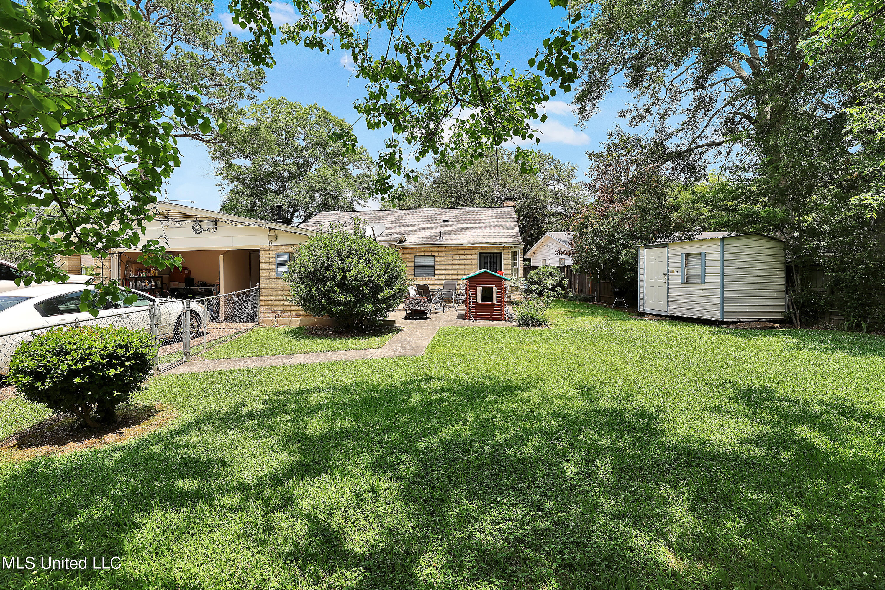 5856 Medallion Drive, Jackson, Mississippi image 33
