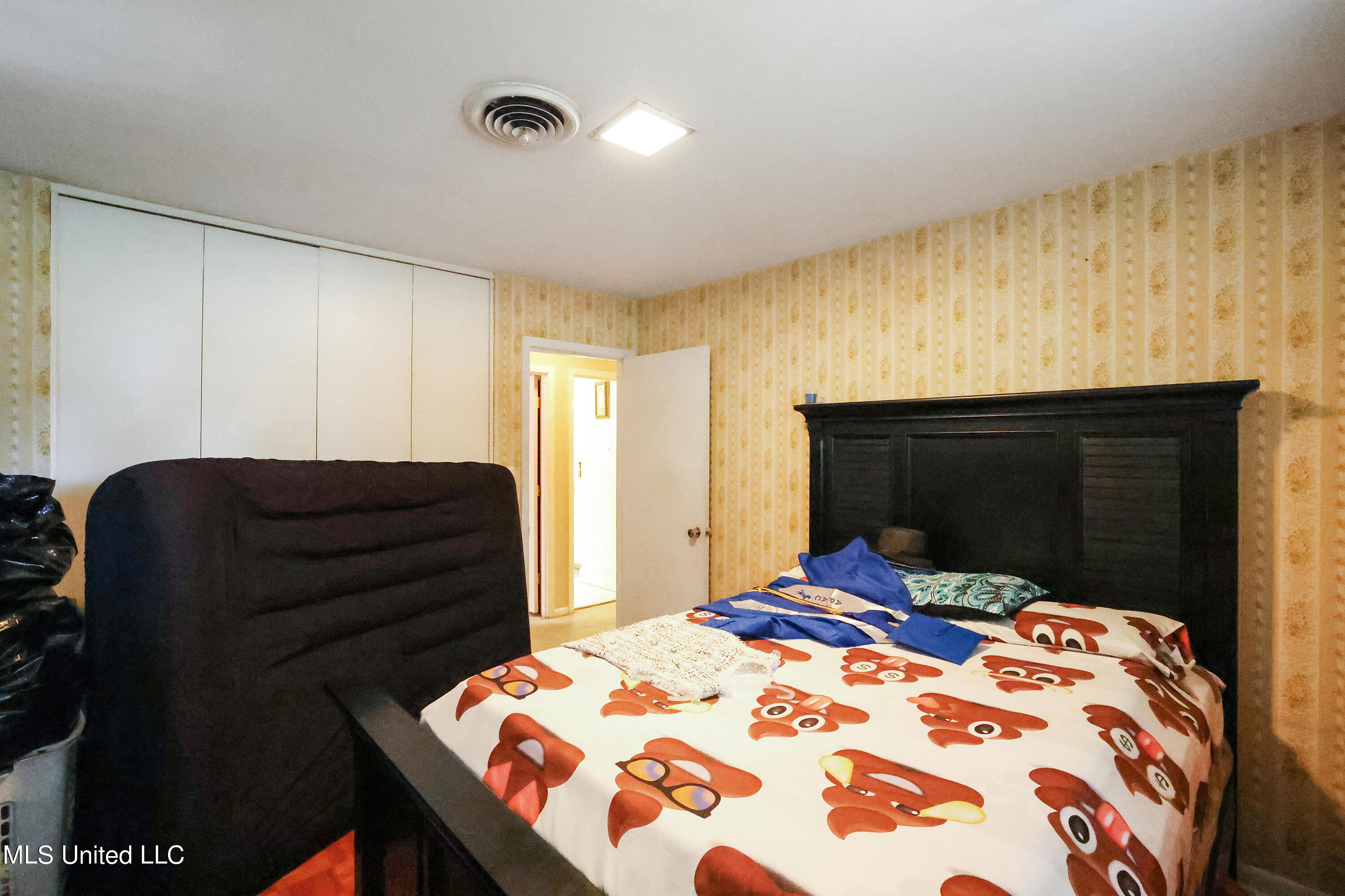 5856 Medallion Drive, Jackson, Mississippi image 27