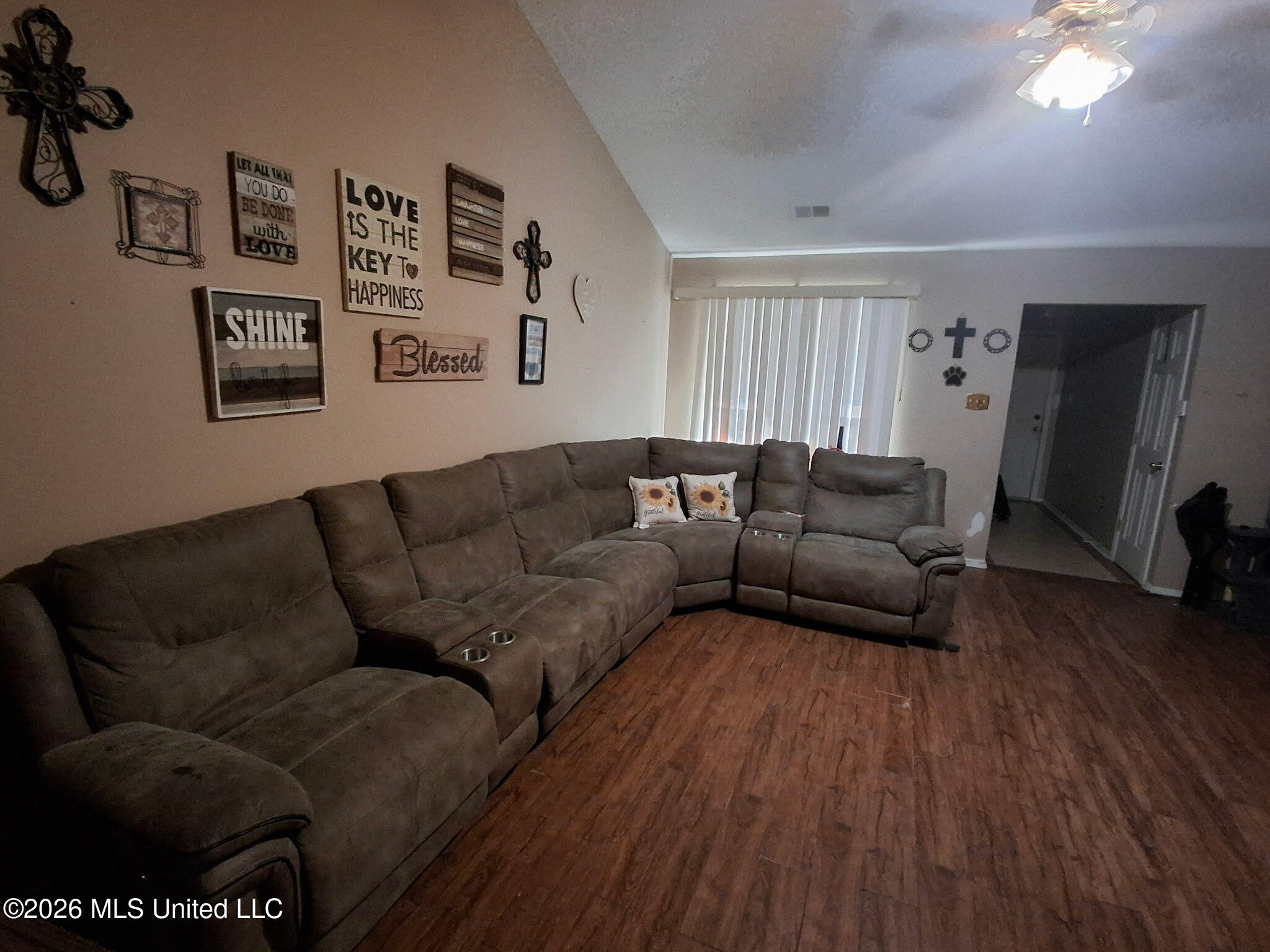 5424 Gibbons Cove