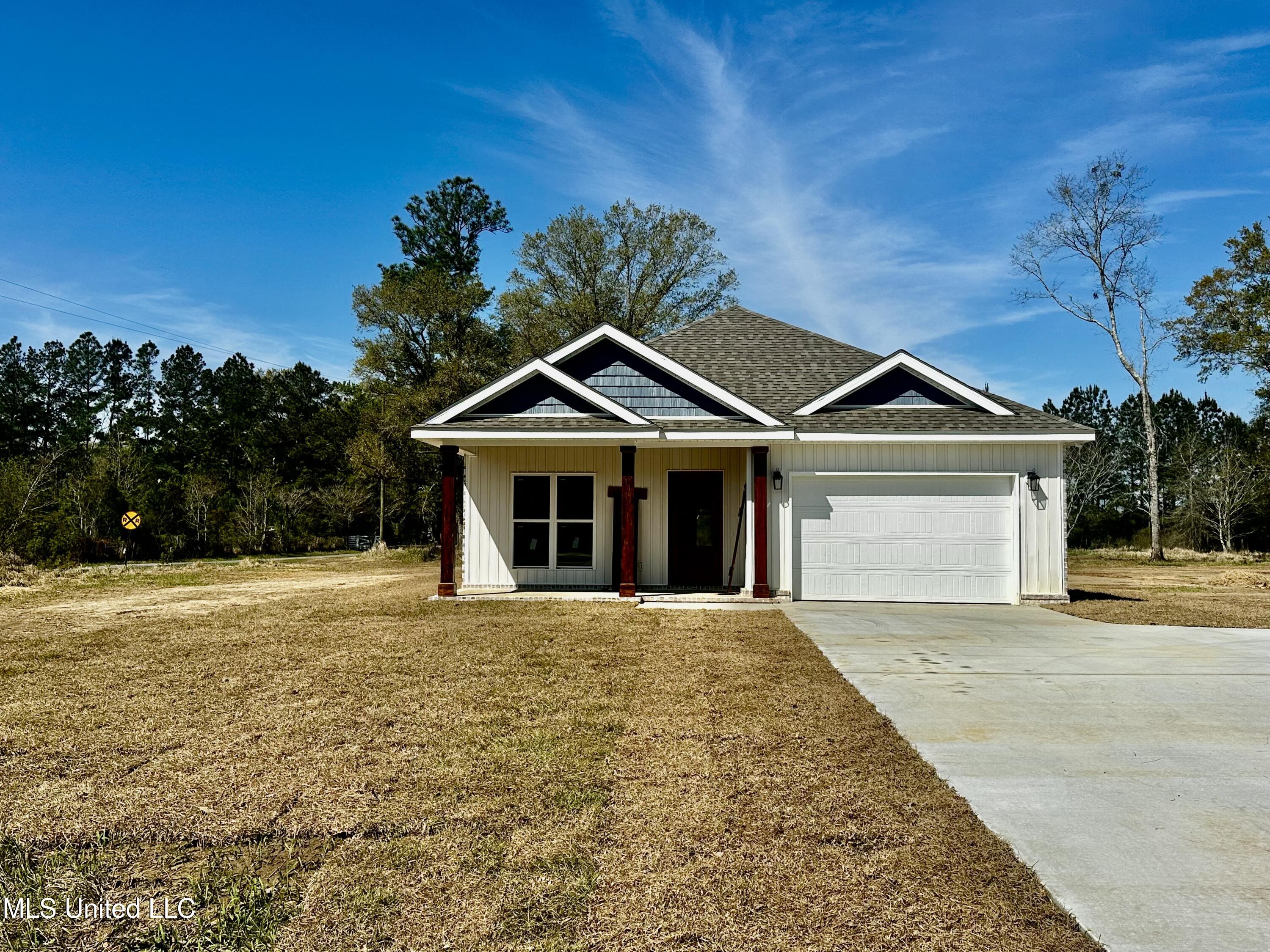 24251 Misty Lane, Lucedale, Mississippi image 1