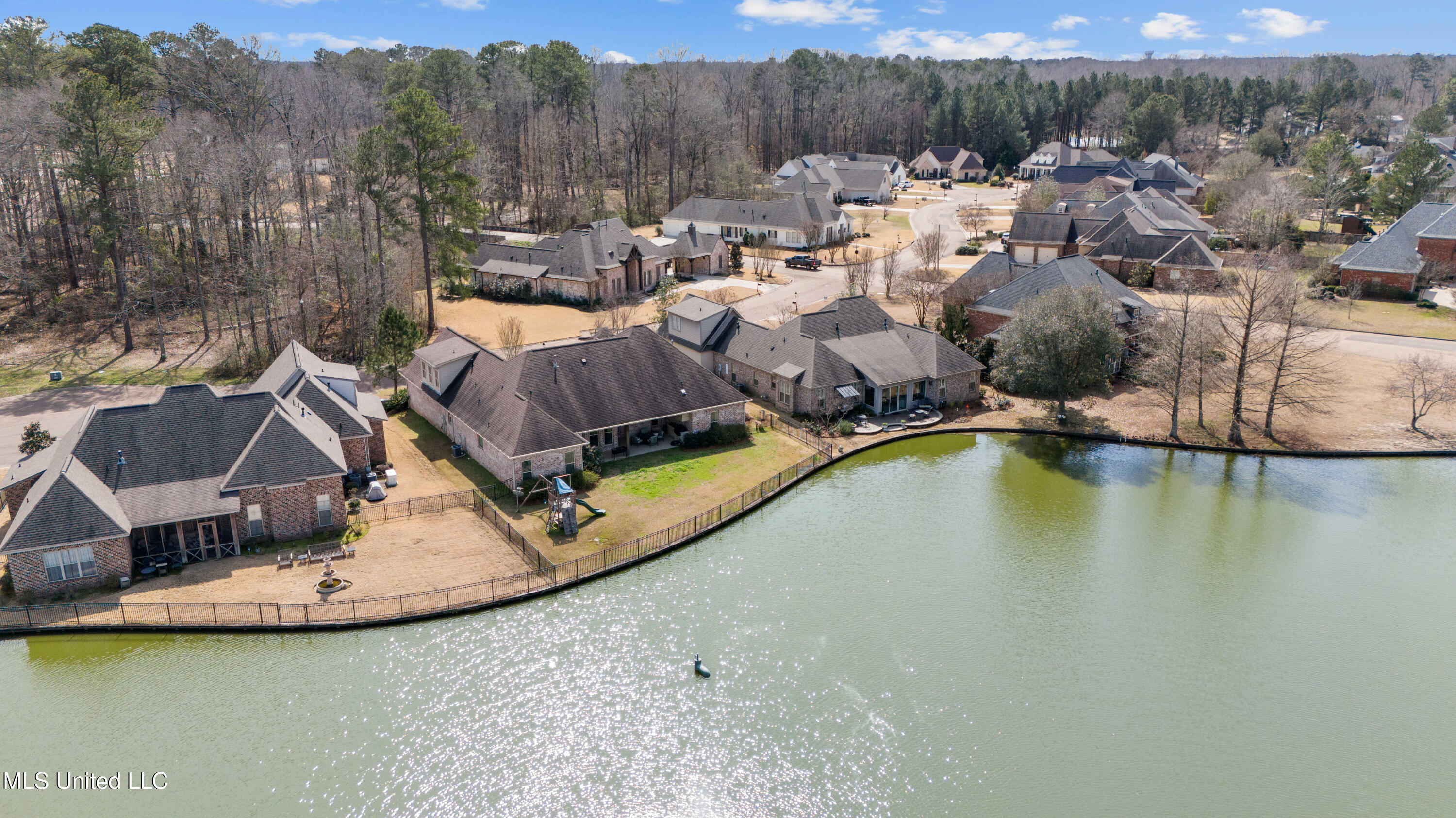605 N Chickasaw Drive, Flowood, Mississippi image 35