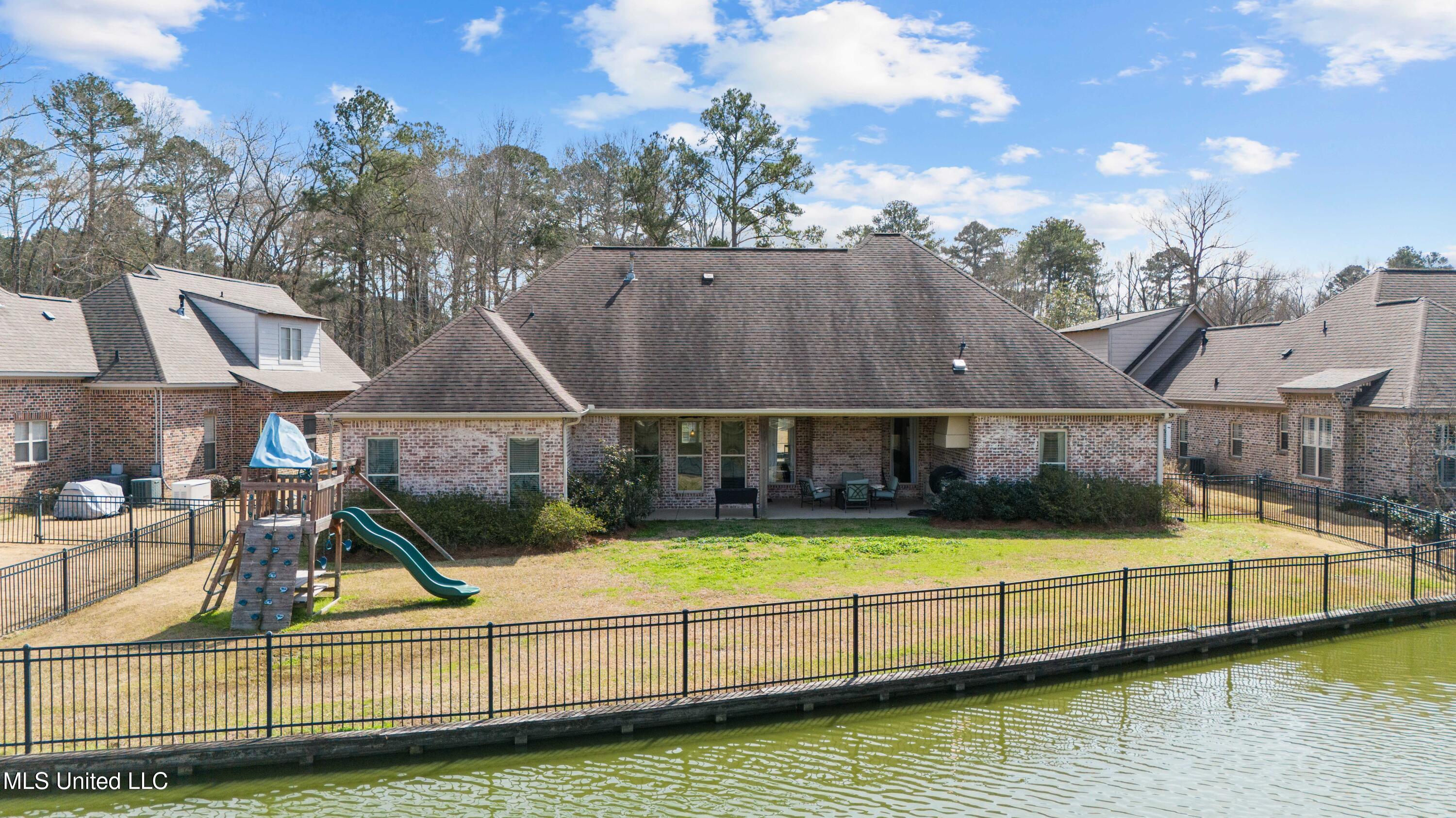 605 N Chickasaw Drive, Flowood, Mississippi image 31