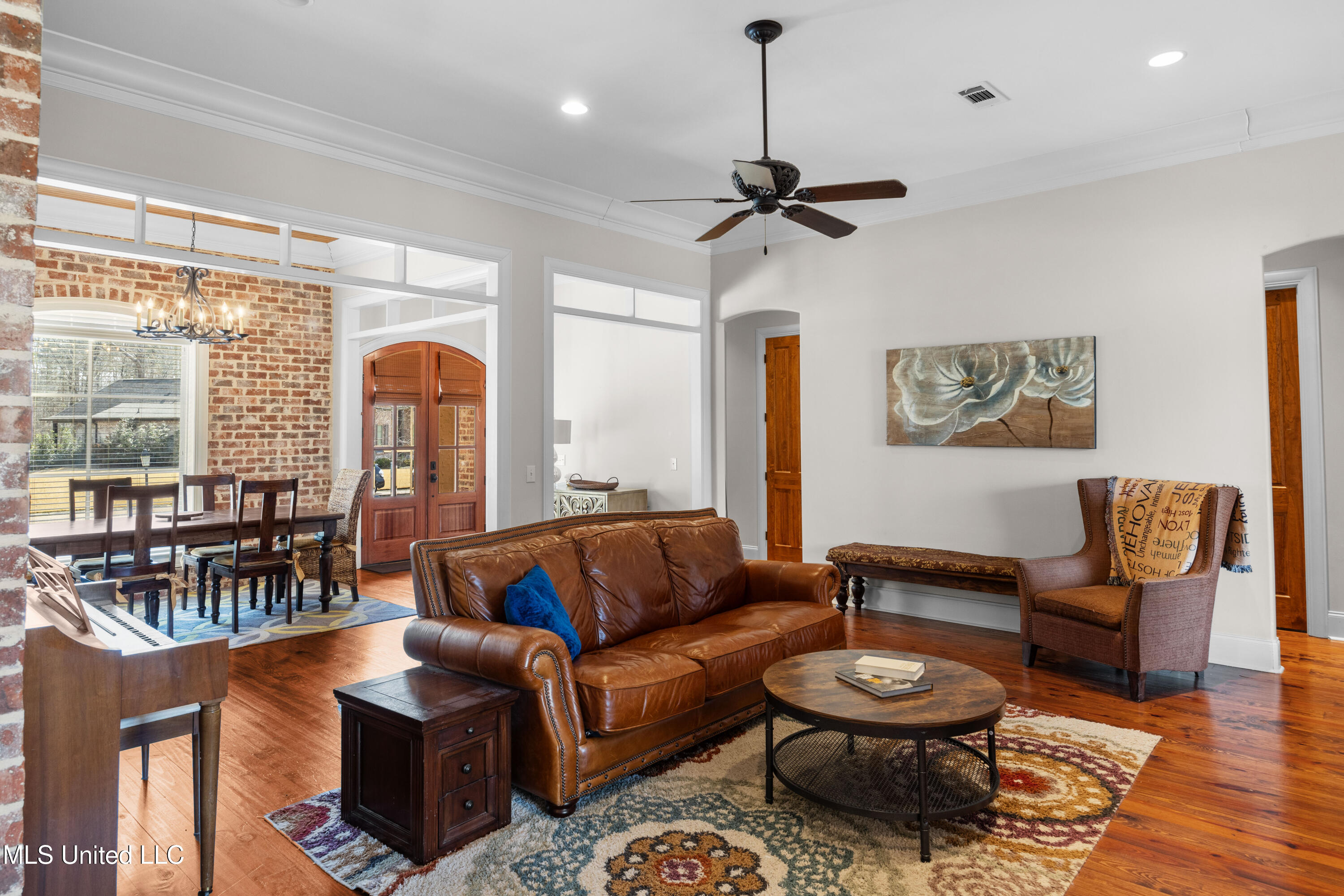 605 N Chickasaw Drive, Flowood, Mississippi image 5
