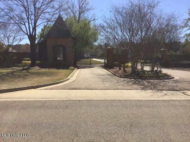 605 N Chickasaw Drive, Flowood, Mississippi image 42