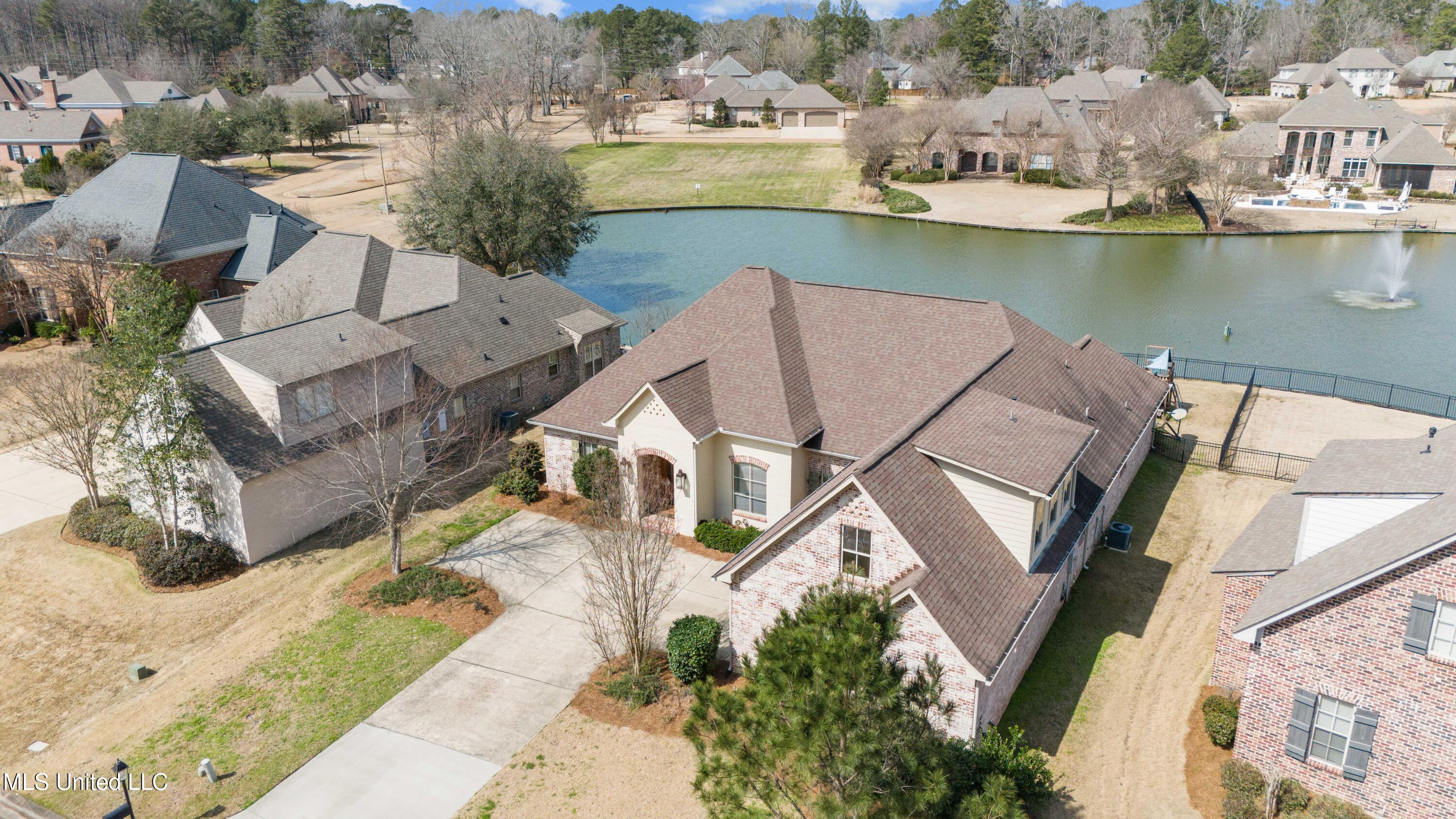 605 N Chickasaw Drive, Flowood, Mississippi image 33