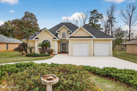 Homes For Sale - 7913 Lanai Street<br/> Hancock County, Diamondhead, MS 39525