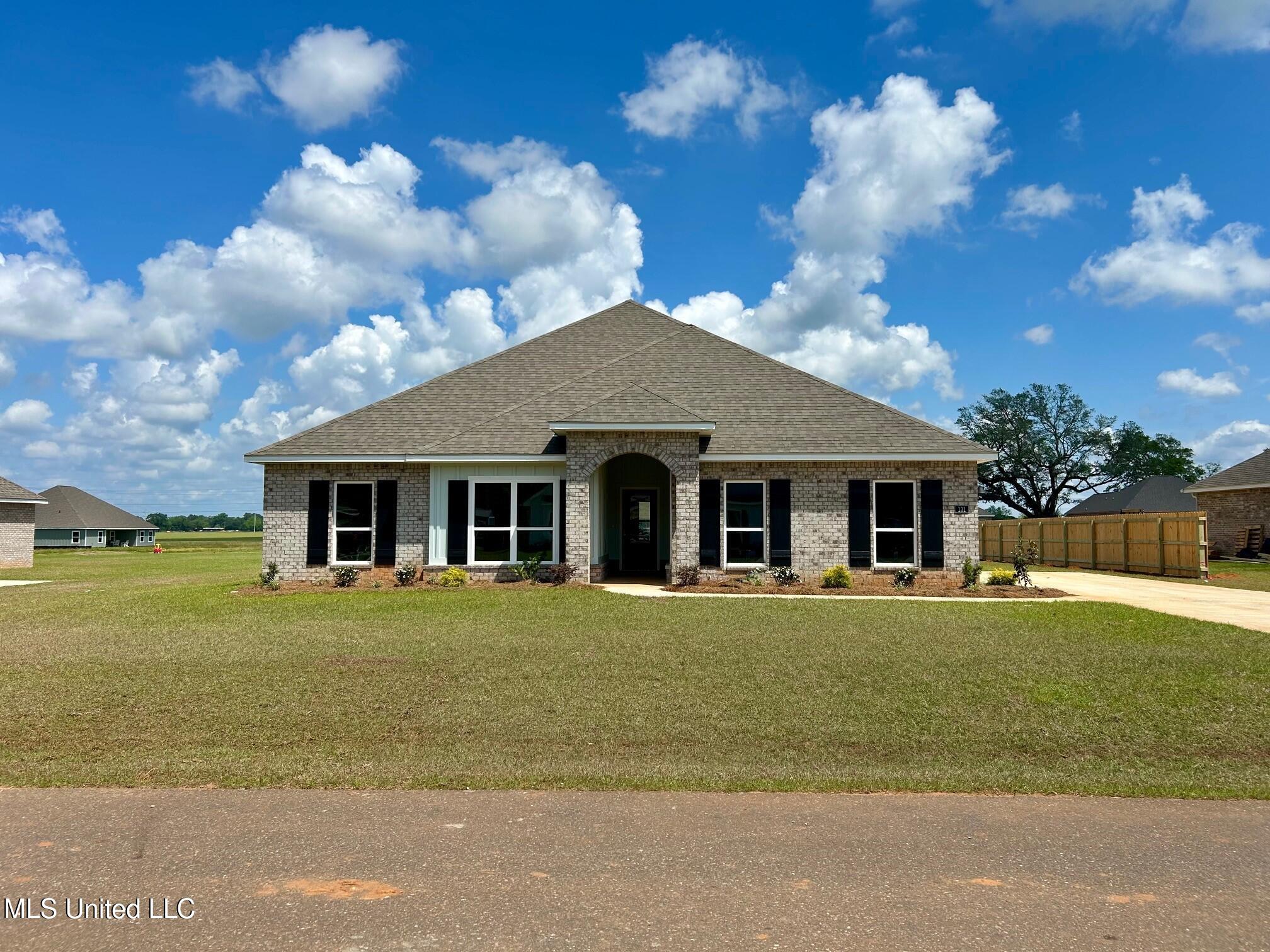 107 Firefly Drive, Lucedale, Mississippi image 1