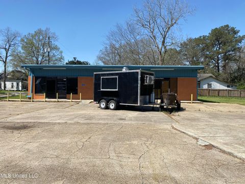 MLS: 4106902