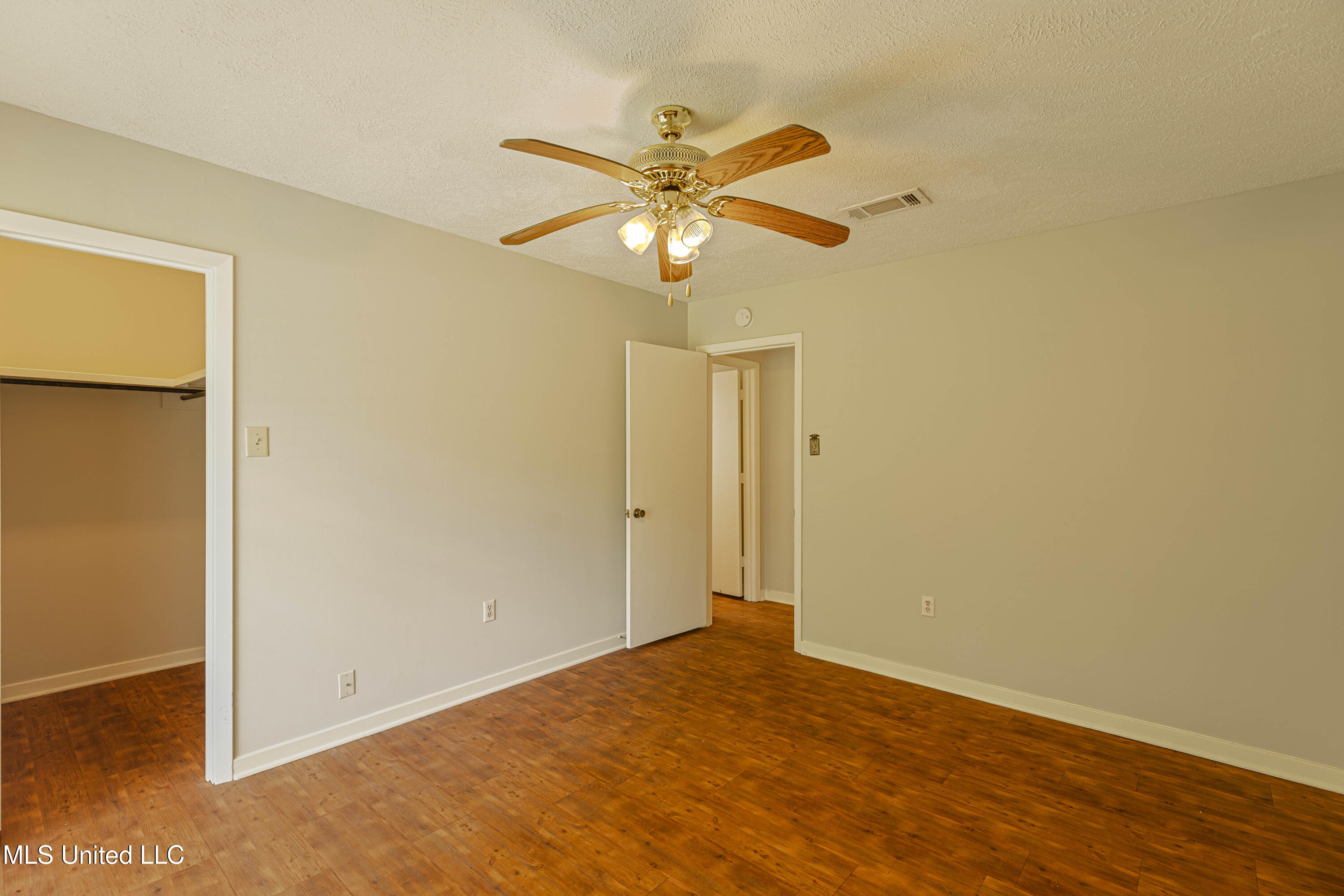 101 Pine Cove, Clinton, Mississippi image 30