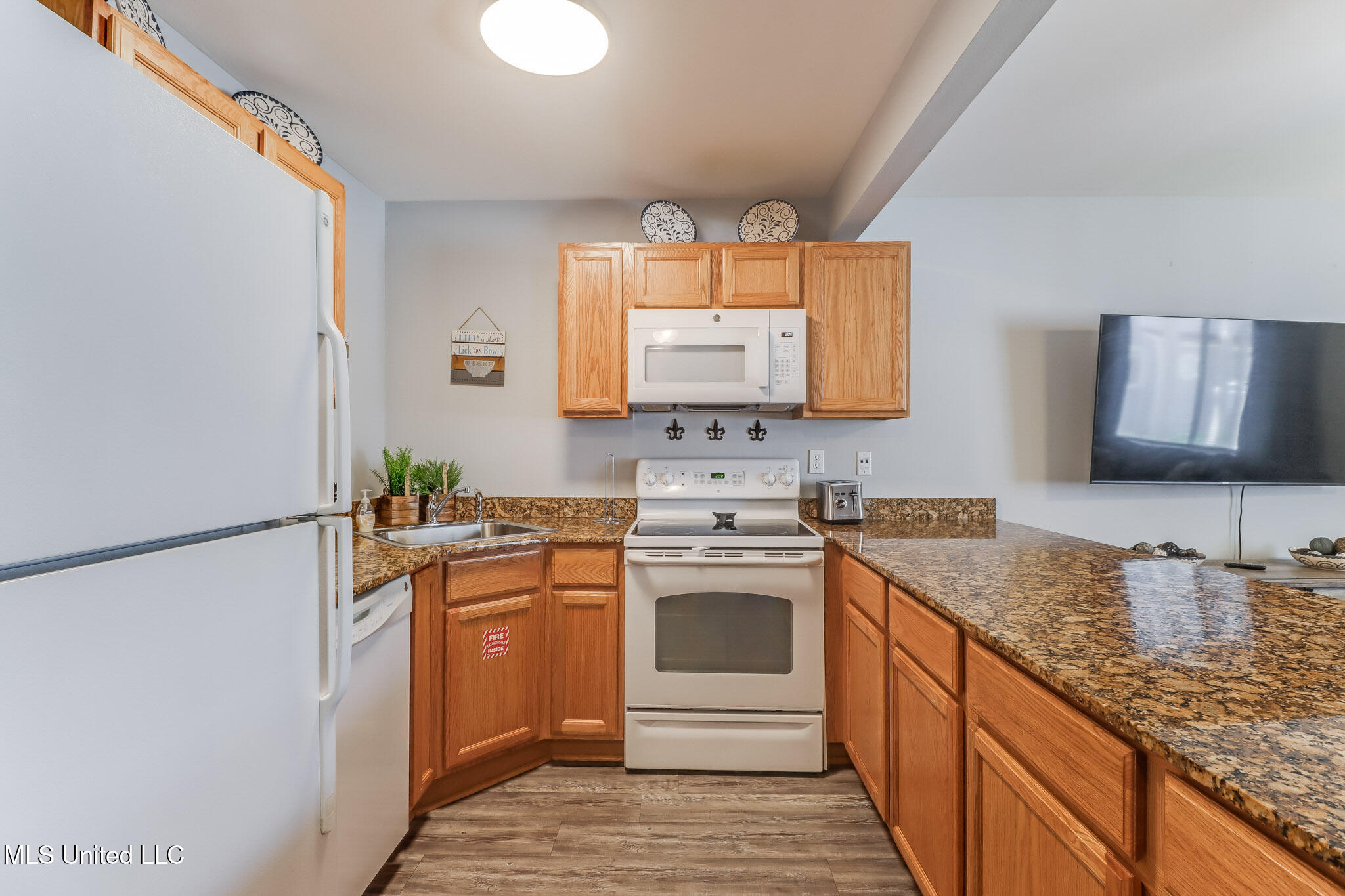 1664 Beach Blvd. Blvd #110, Biloxi, Mississippi image 9