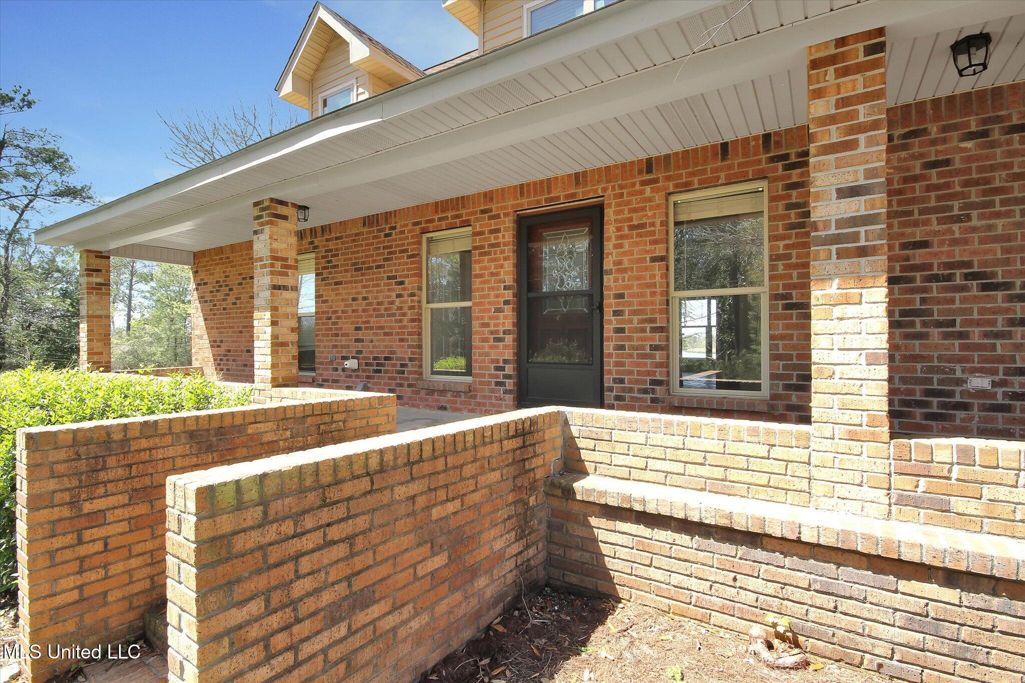 10242 Webb Lane, Biloxi, Mississippi image 4