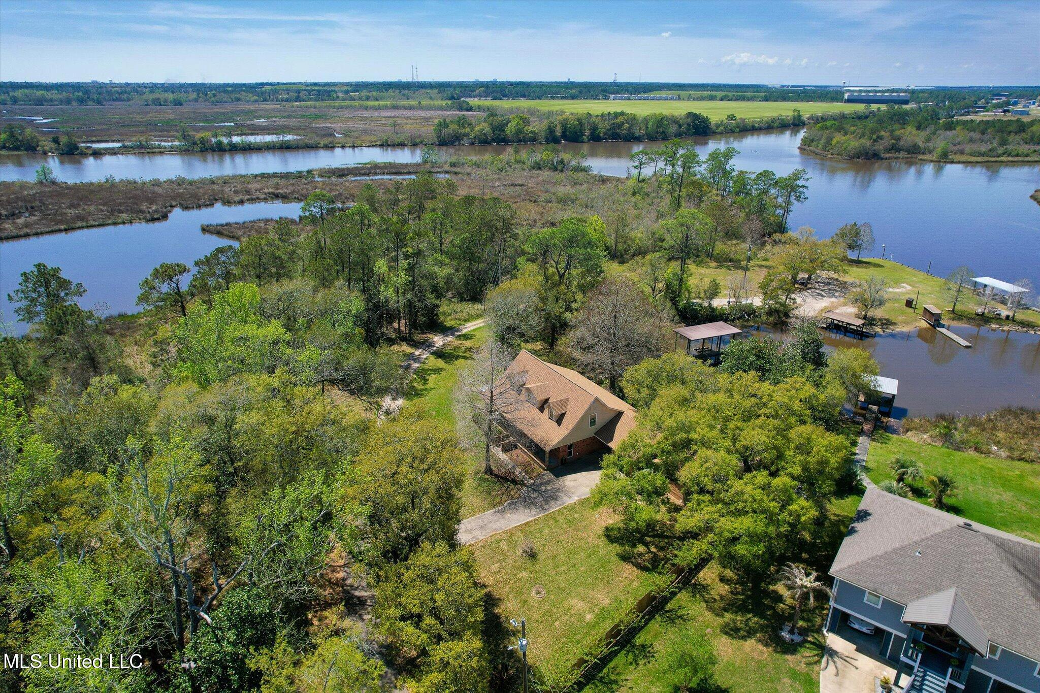 10242 Webb Lane, Biloxi, Mississippi image 43