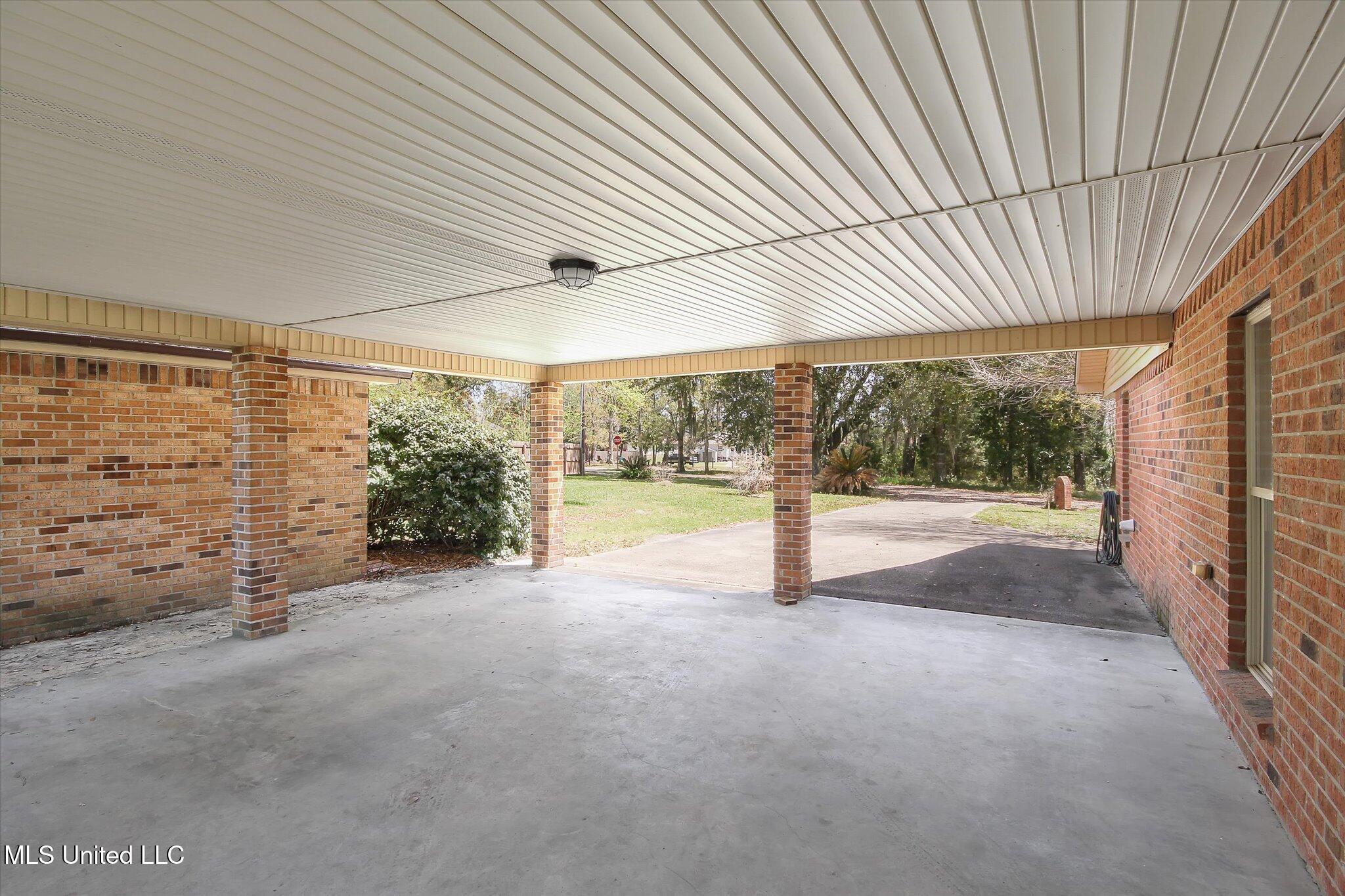 10242 Webb Lane, Biloxi, Mississippi image 37