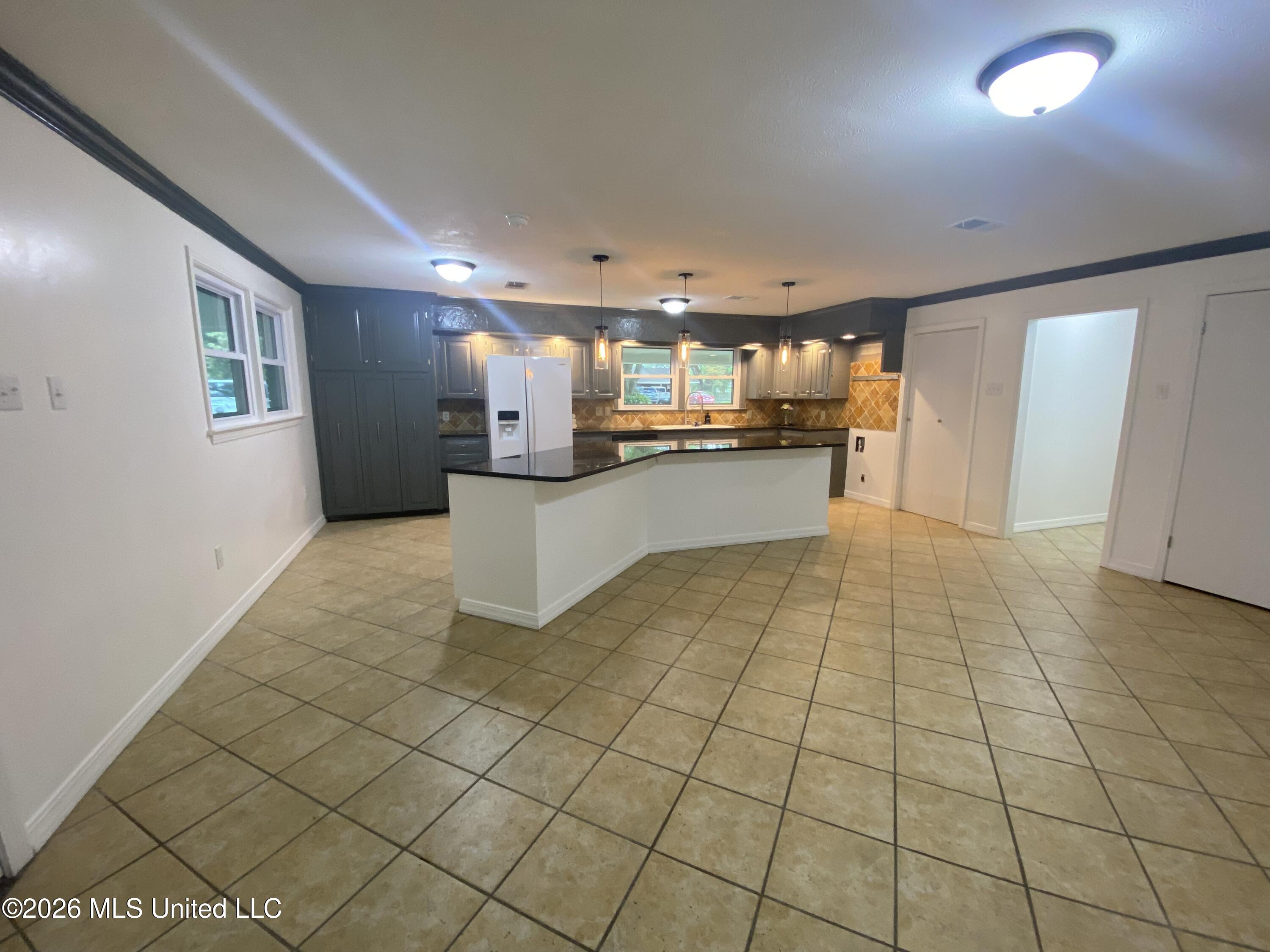 608 N Oak Street