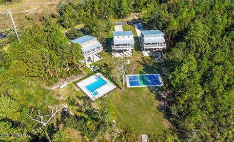 Homes For Sale - 6191 Clermont Boulevard<br/> Bay Saint Louis, MS 39520